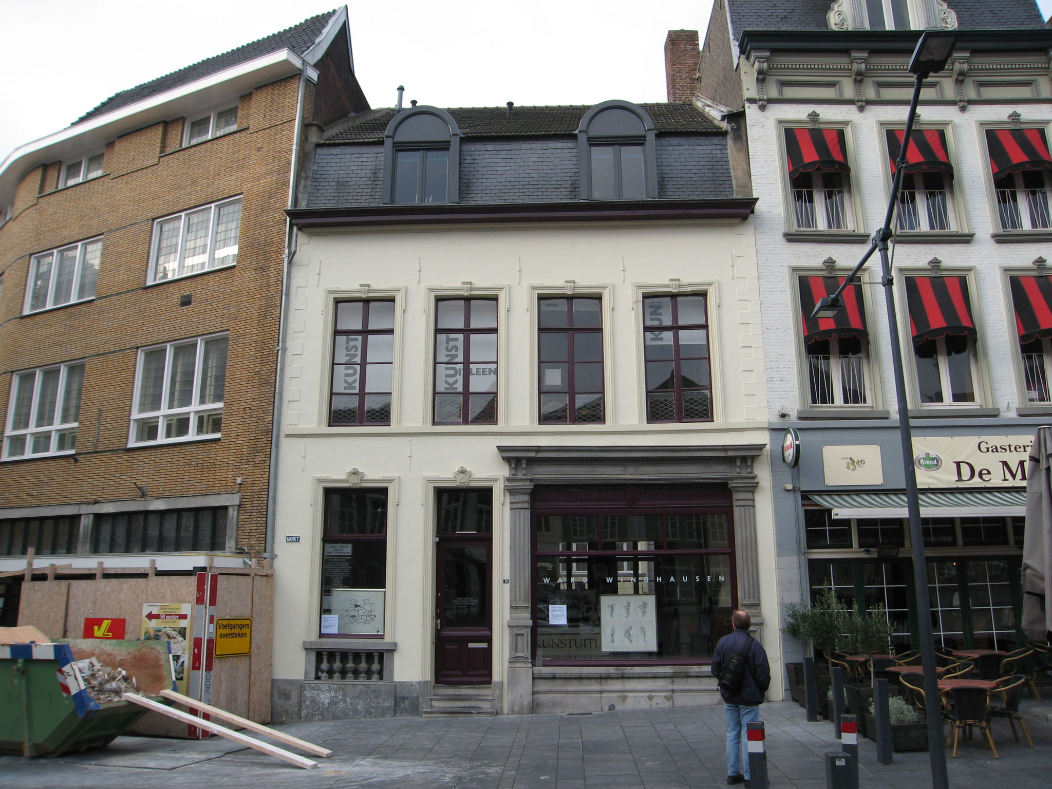 Voorgevel Marktstraat 10: negentiende-eeuwse opzet. 