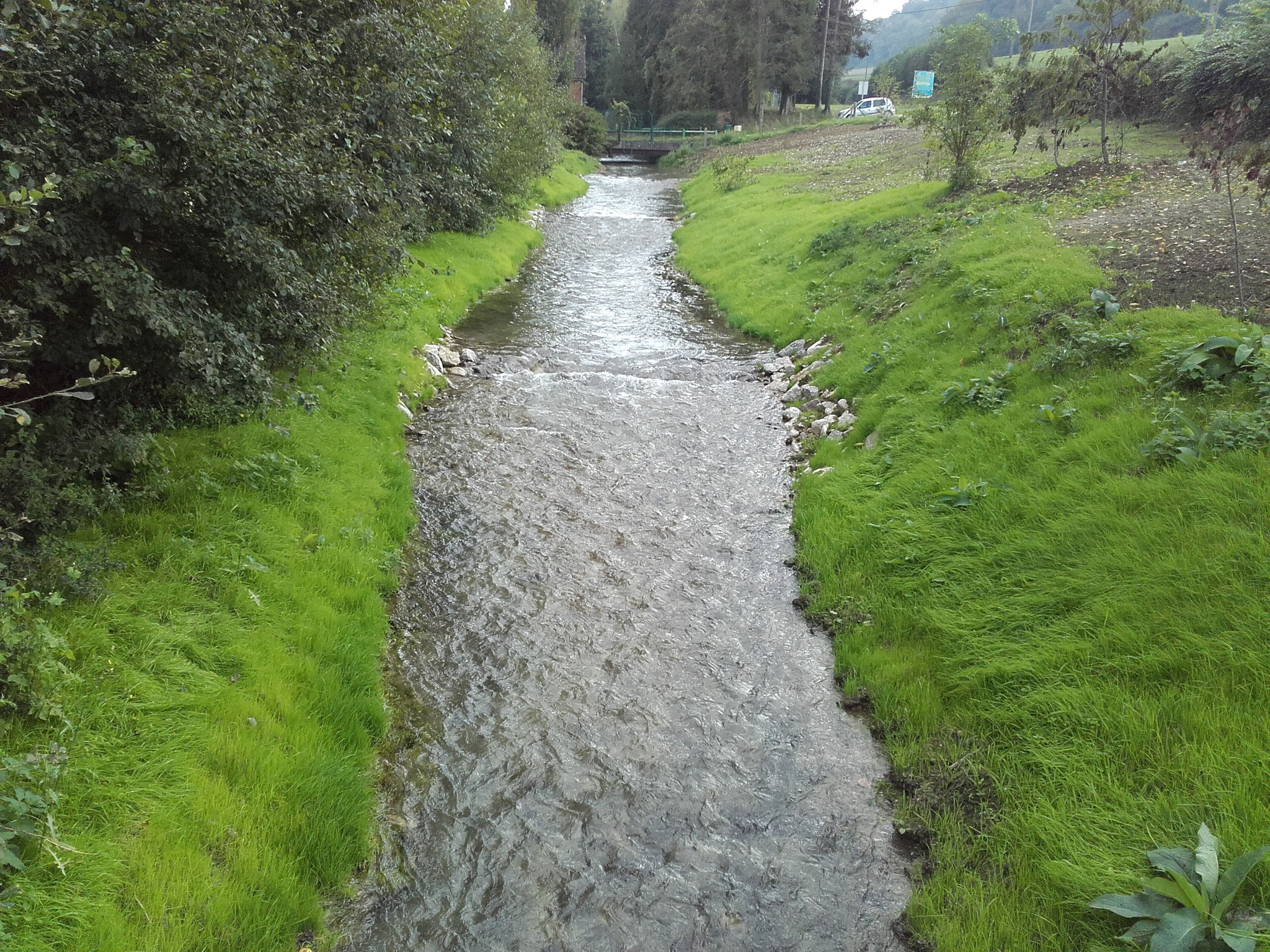 Vue de l'amont du tronçon aprés travaux