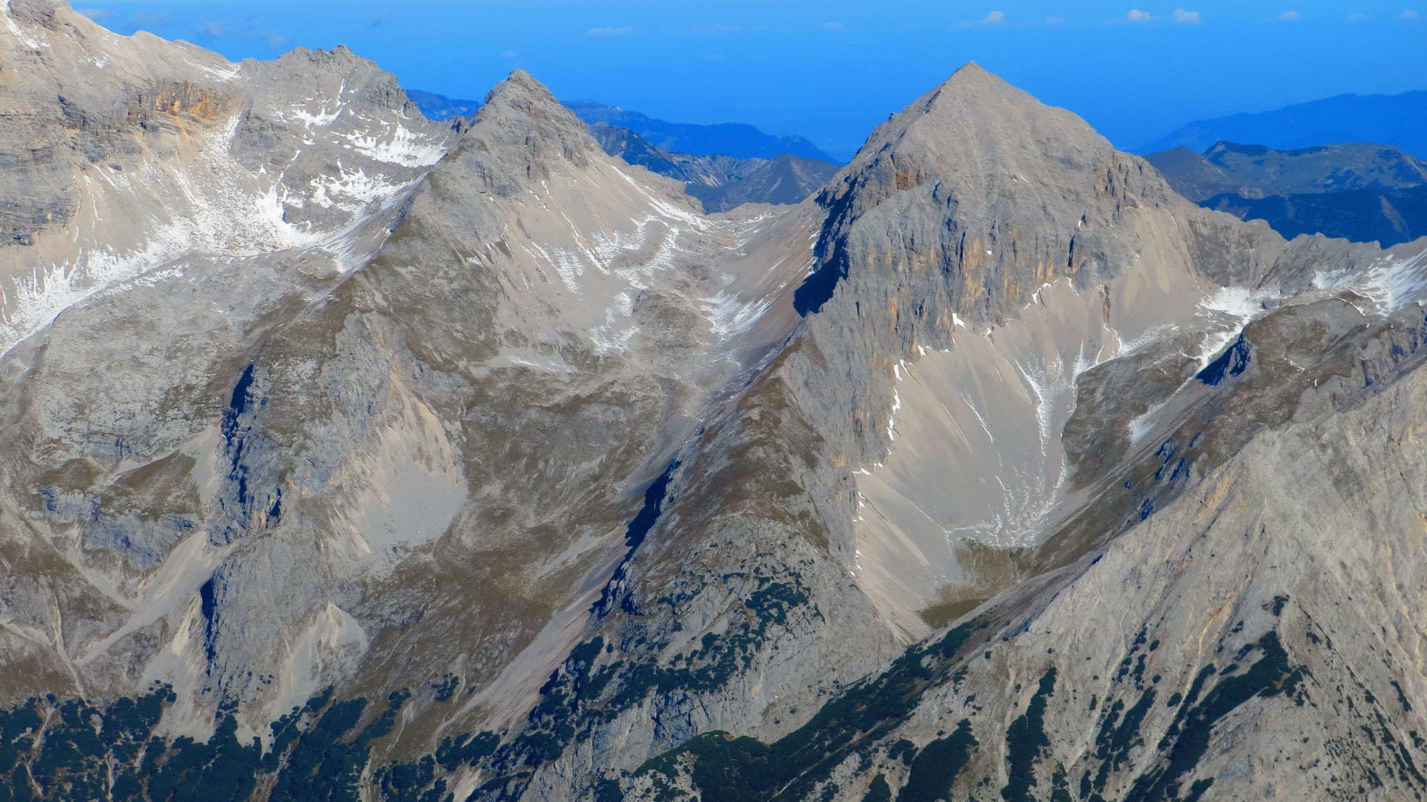 Unbenannter Gipfel und Moserkarspitze