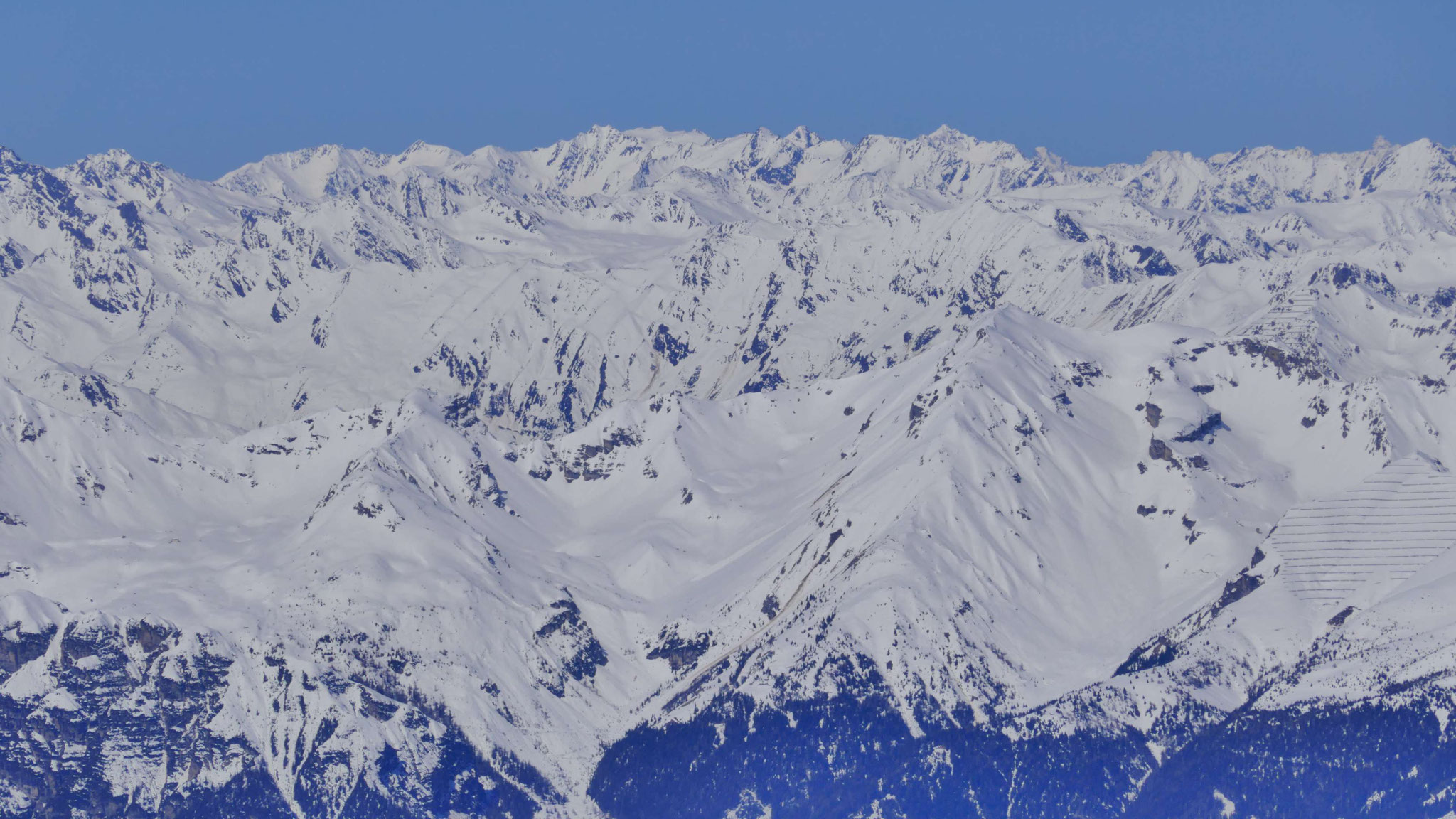 Kesselspitze, dahinter Stubaier Gletscherberge