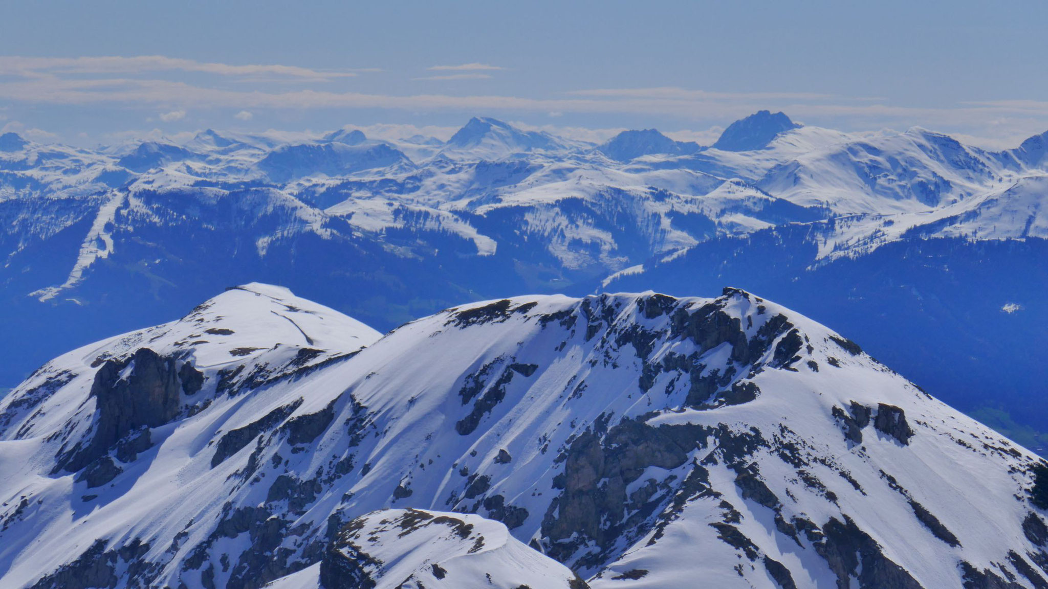 Ochsenkopf und Stanser Joch, dahinter Kitzbüheler mit Gr. Rettenstein