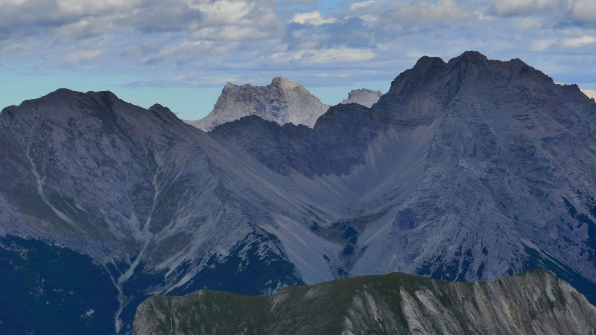 Rigelkar, rechts Gr. Katzenkopf, dahinter Sonnenspitzen