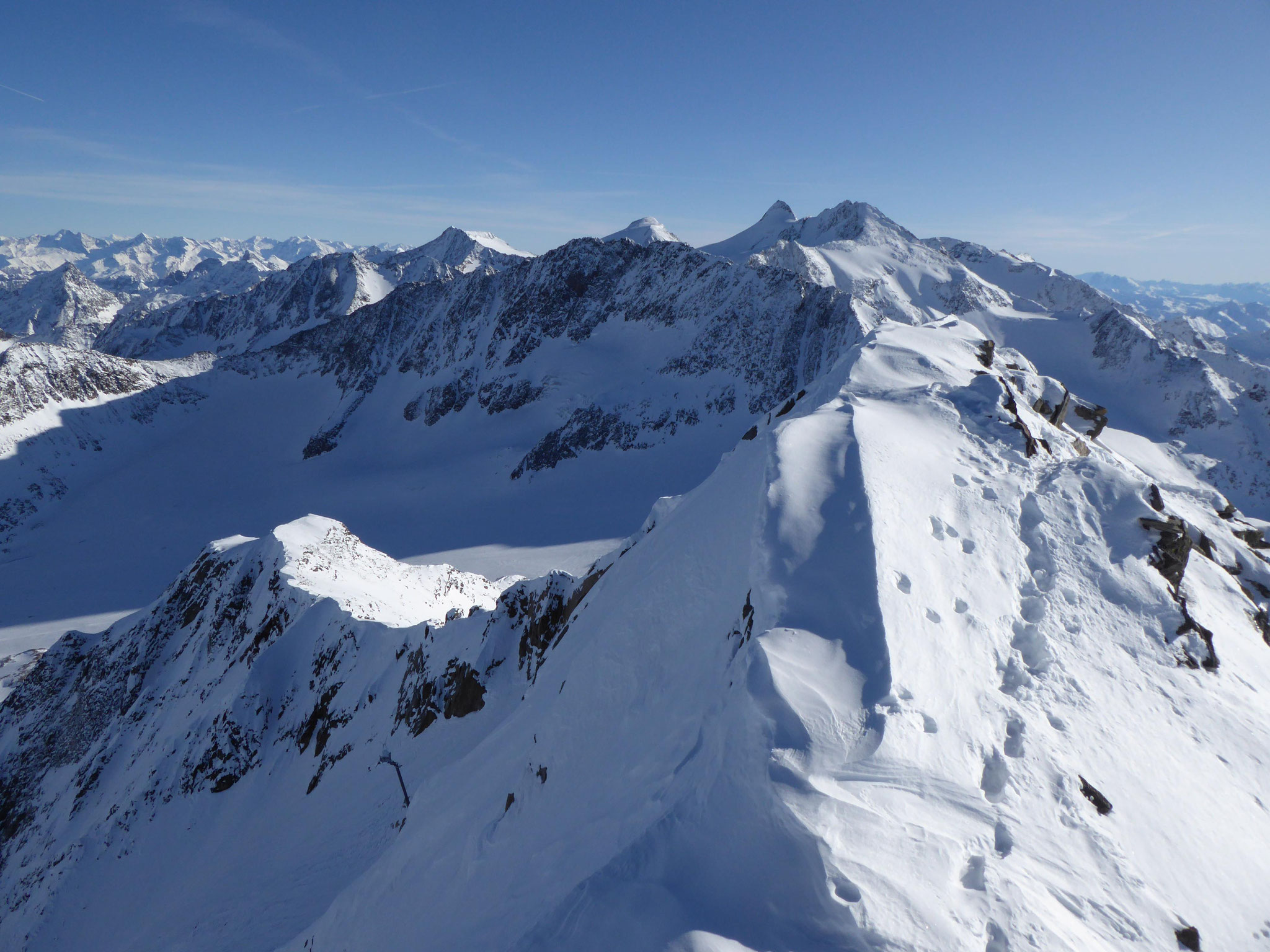 Alpenhauptkamm mit Freiger, Pfaff und Zuckerhütl