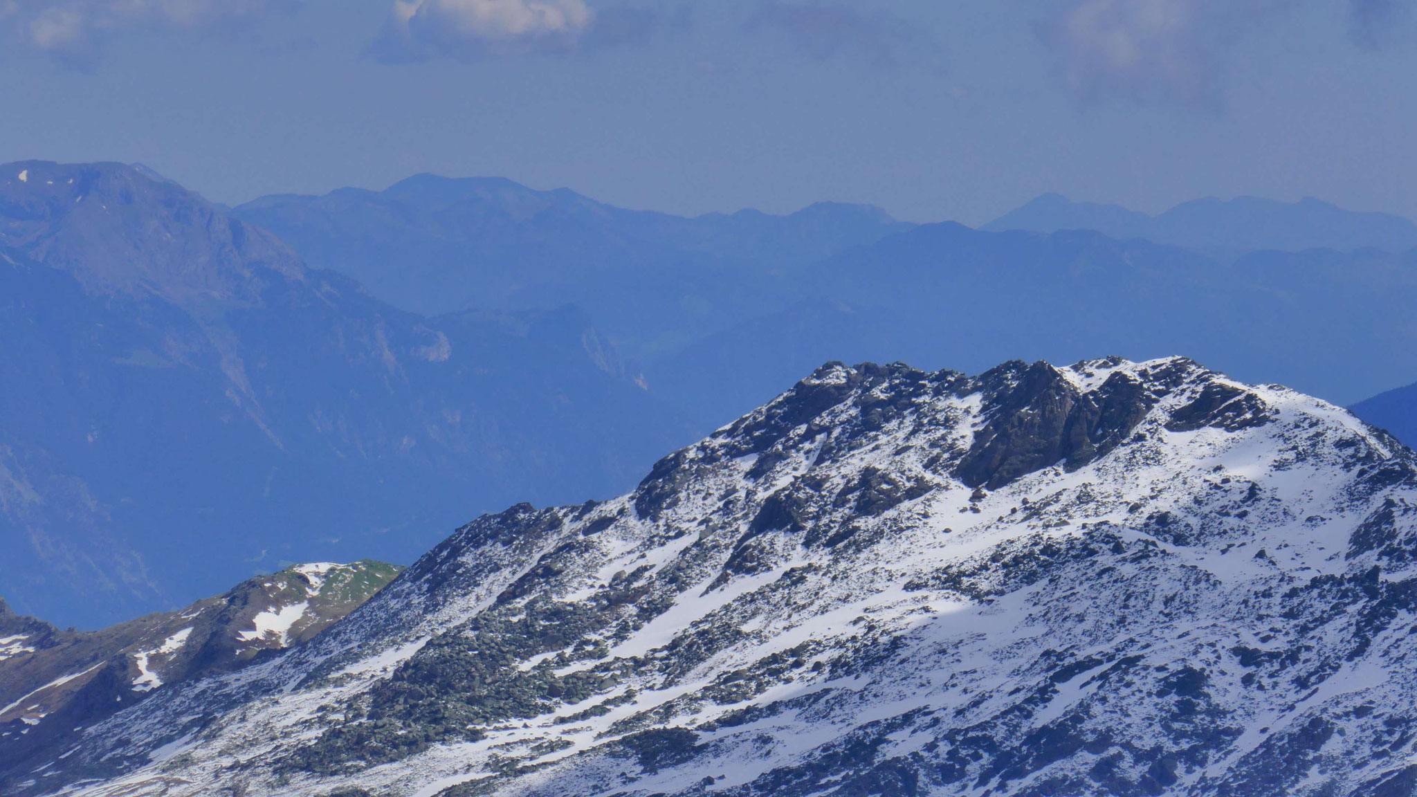 Haneburger, am Horizont Rofan und Brandenberger Alpen