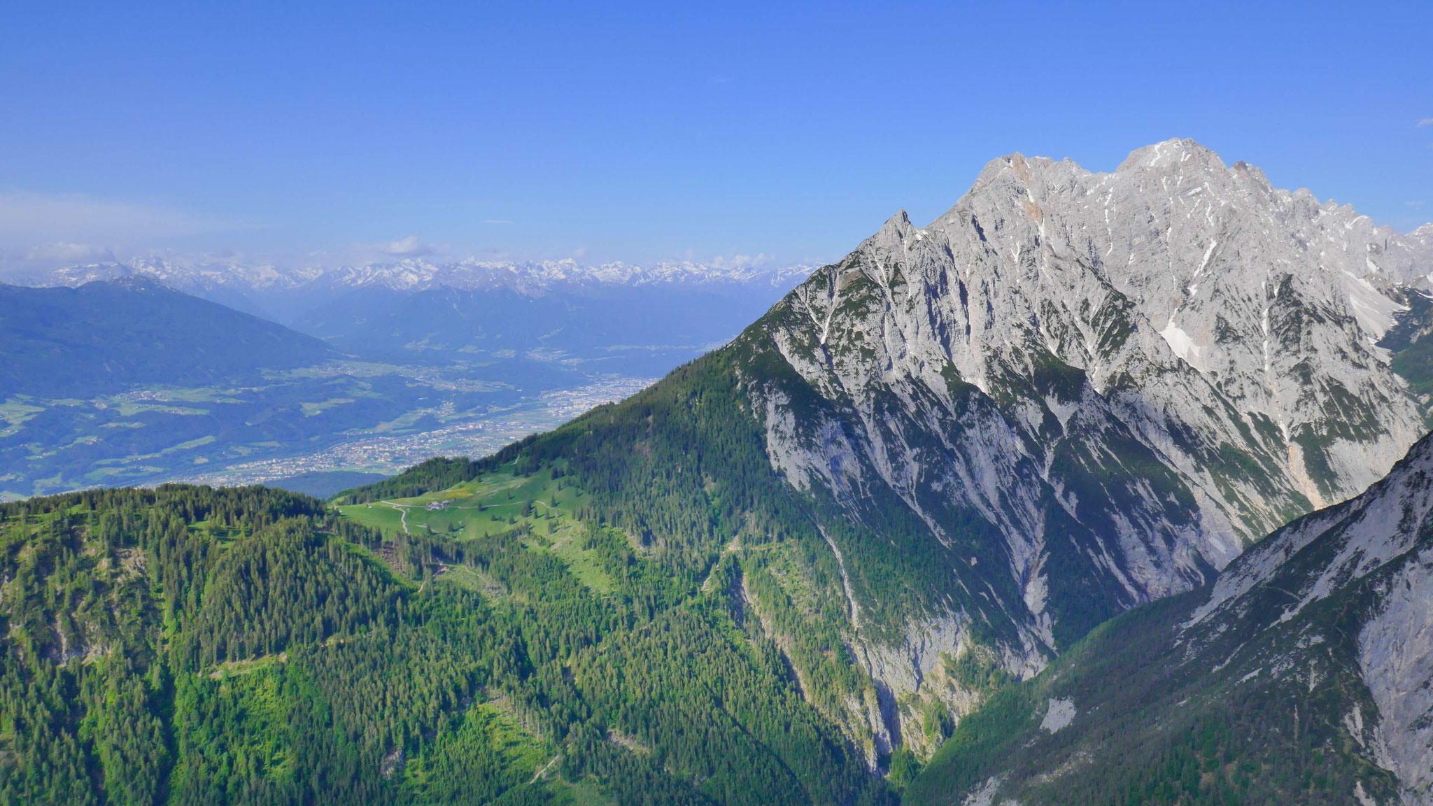 Walderalm mit Hundskopf und Fürleg-Kamm