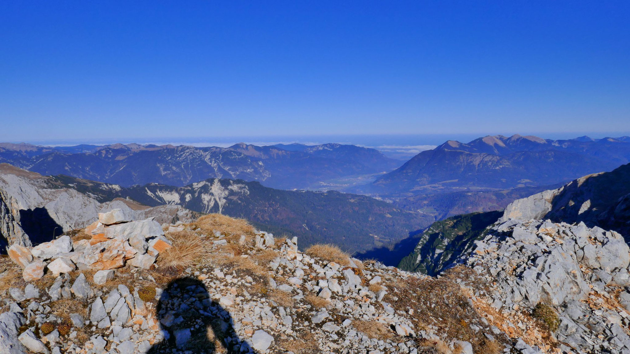 Hinaus nach Garmisch, Ammergauer Alpen und Estergebirge