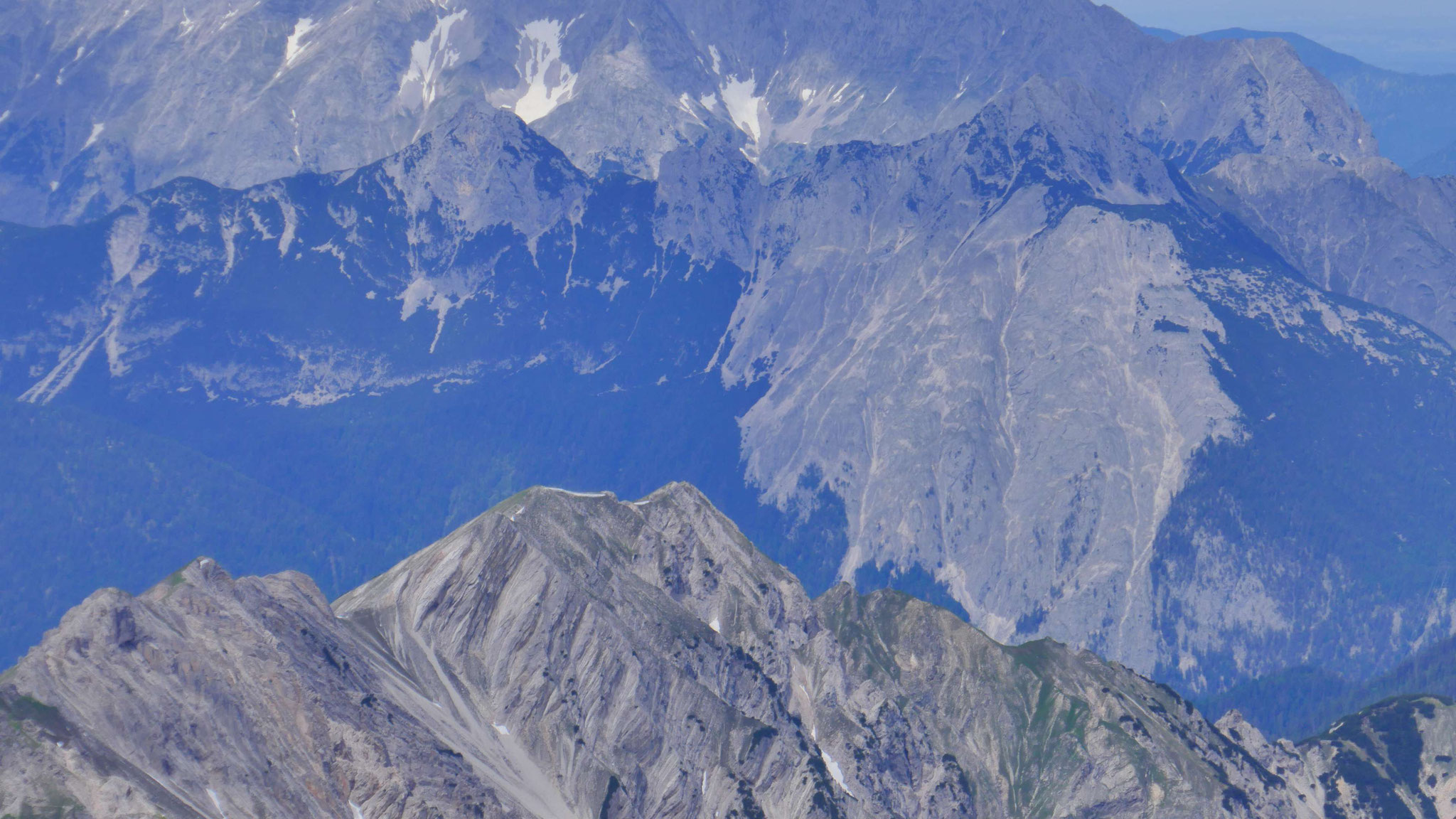 Samstagkarspitze vor Arnspitzengruppe