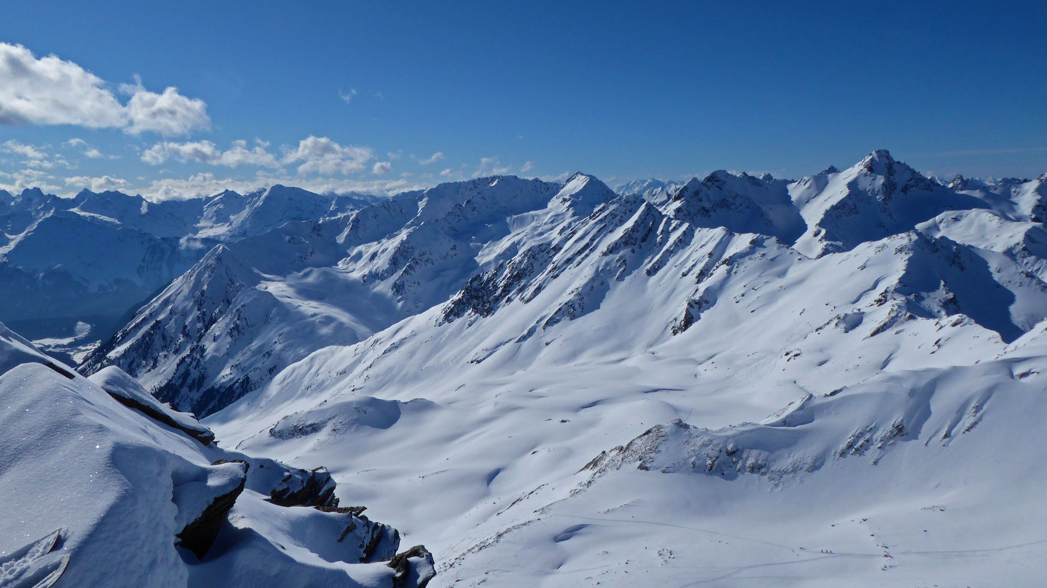 Richtung Ötztal das namensgebende "Weites Kar"