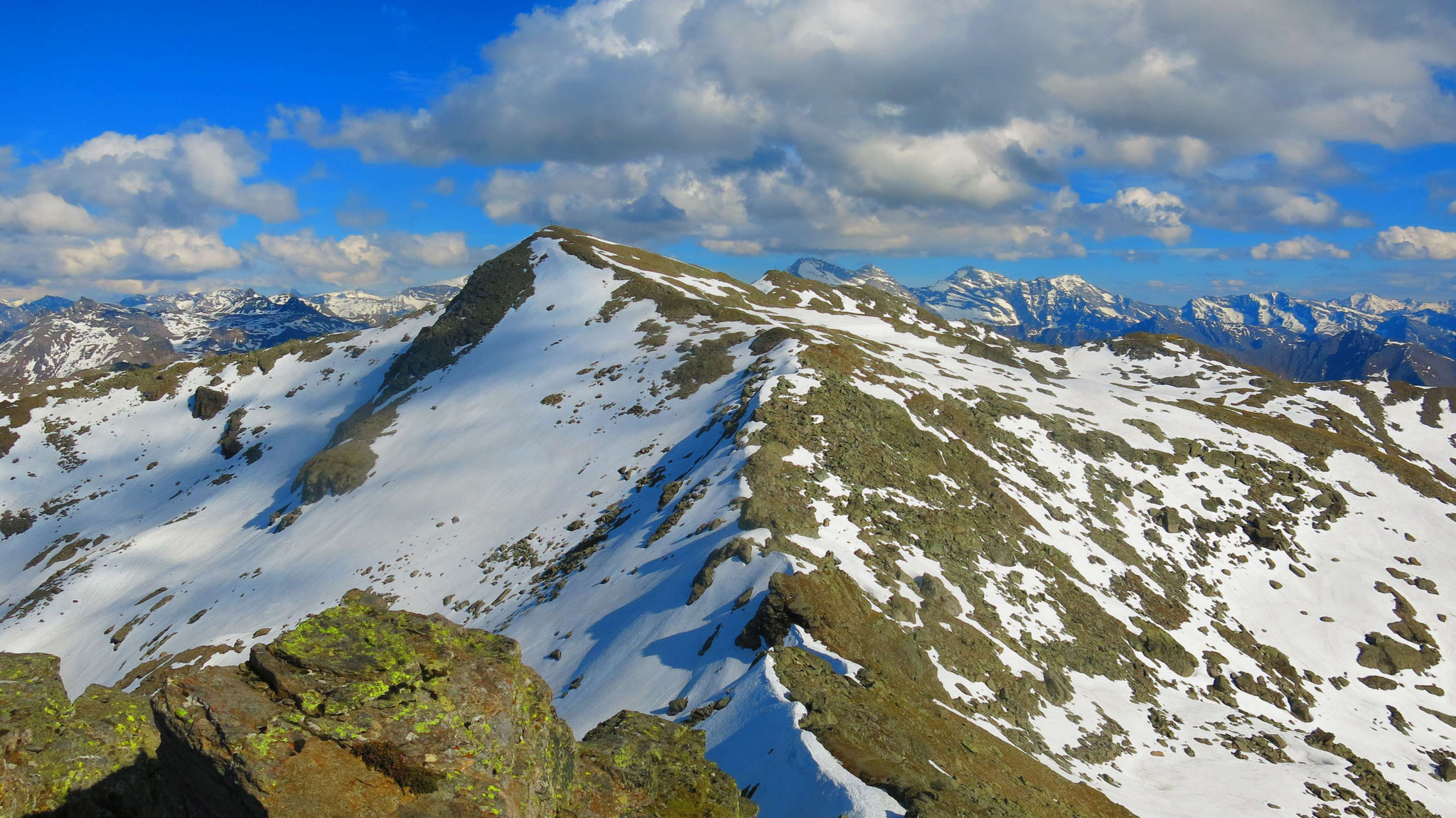 Nach Süden zum Rosenjoch und den Giganten rund um den Olperer