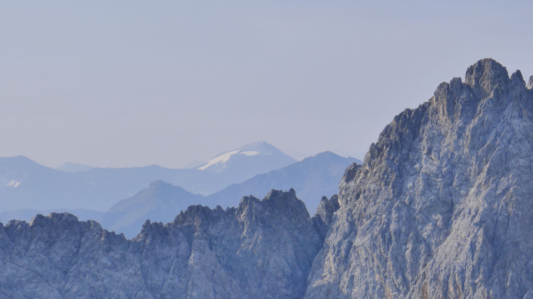 Hirzer und Hoher Riffler hinter den Niedernissltürmen