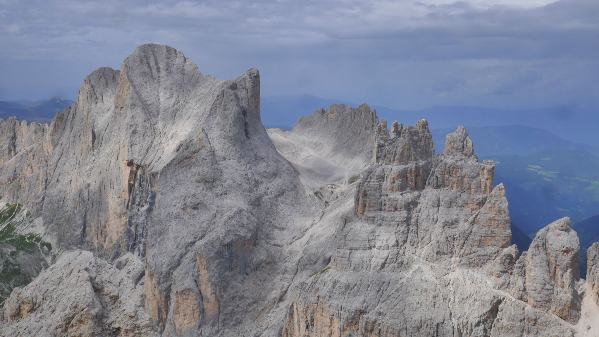 Rosengartenspitze - Santnerpass mit Hütte - Vajolettürme