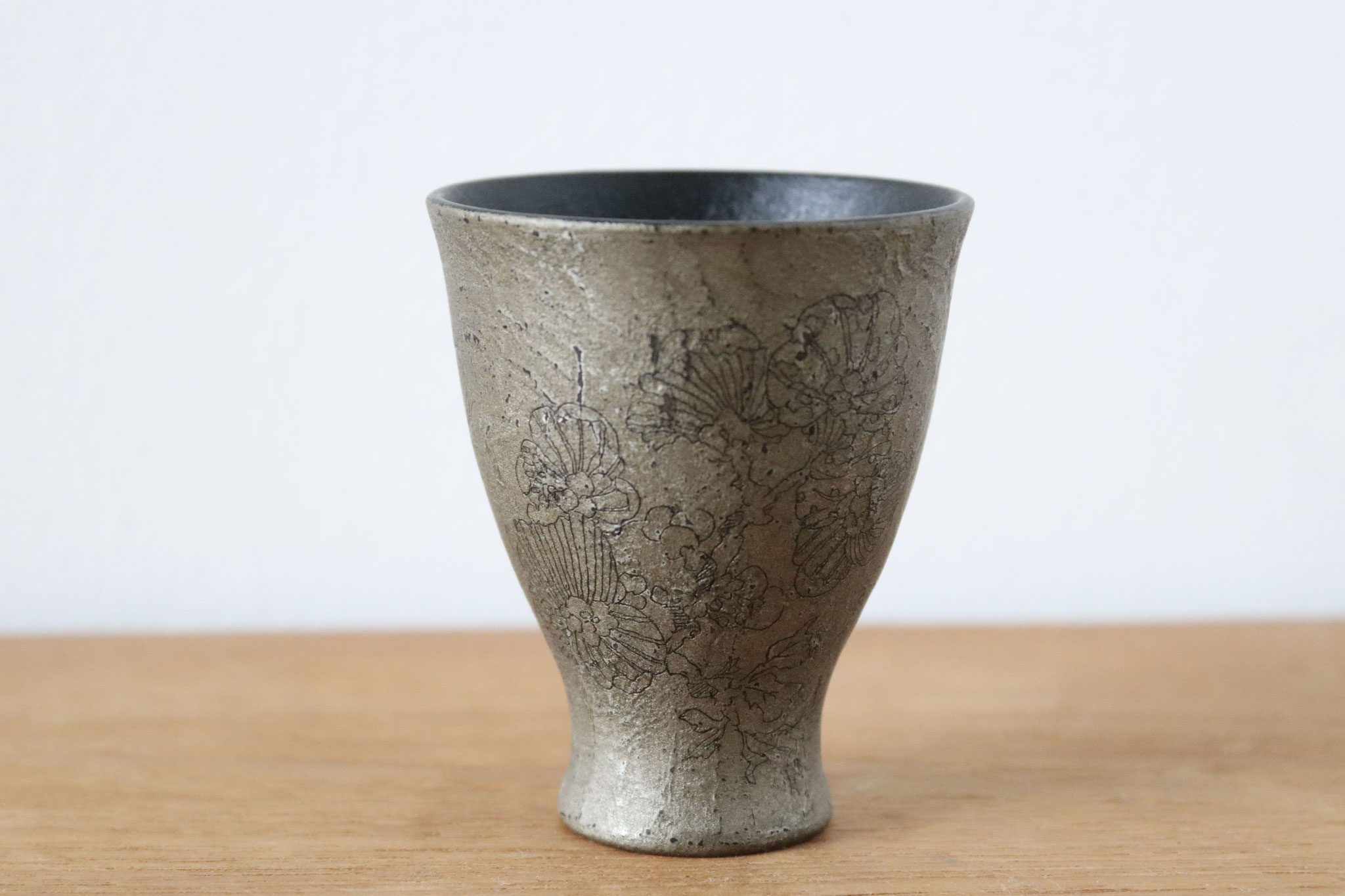 sake cup "evening garden" 