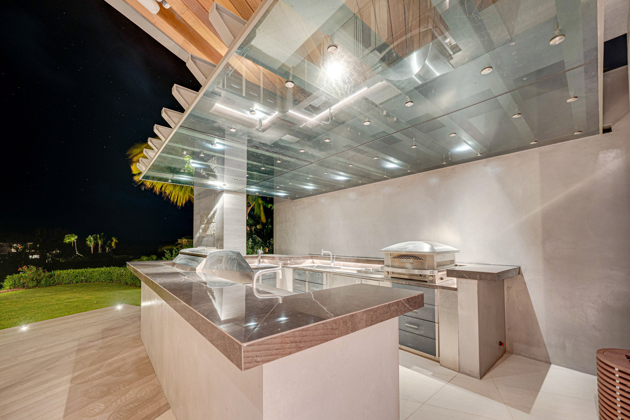 IMMOBILIER en VILLA ULTRA LUXE et HAUT DE GAMME ILE MAURICE à ANAHITA GOLF 18 TROUS VILLA VUE MER 5 chambres en suite par JINVESTY ILE MAURICE