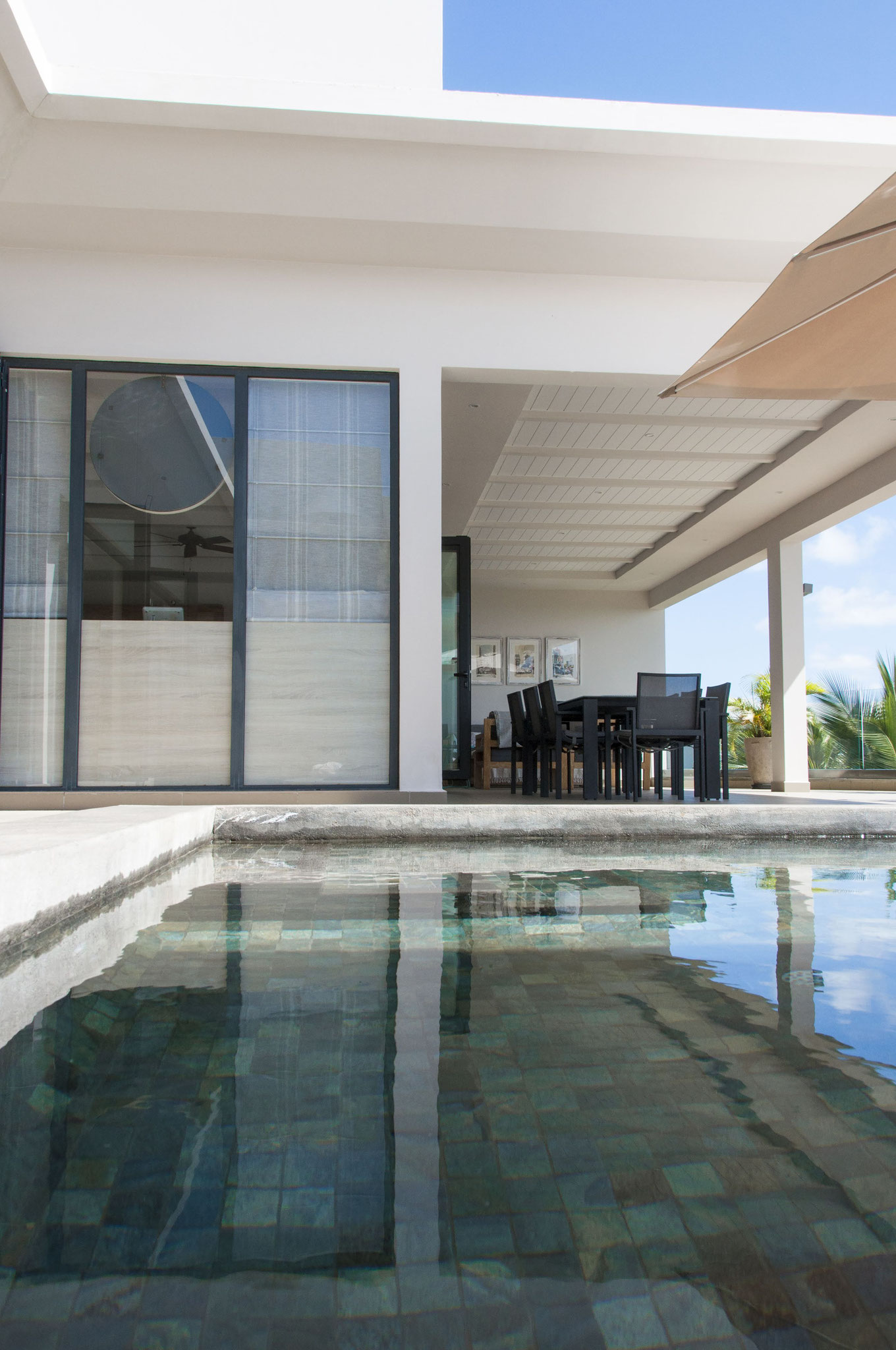 RESALE EXCEPTIONAL PROPERTY SEA VIEW IN THE WORLD - PENTHOUSE IRS AZURI IN MAURITIUS ISLAND By JINVESTY