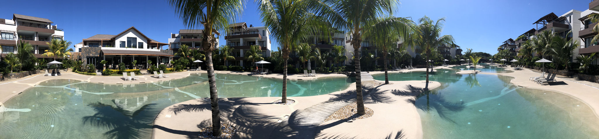 achat et revente appartement T2 Choisy les bains plage à pieds JINVESTY ile maurice votre agence immobilière.