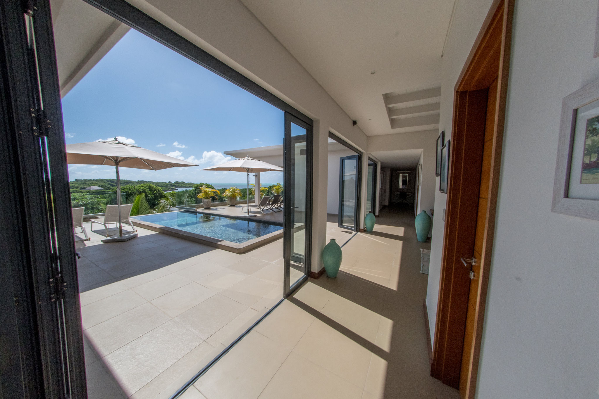 EXCEPTIONNEL IMMOBILIER EN REVENTE PENTHOUSE VUE MER EN IRS A L'ILE MAURICE par JINVESTY
