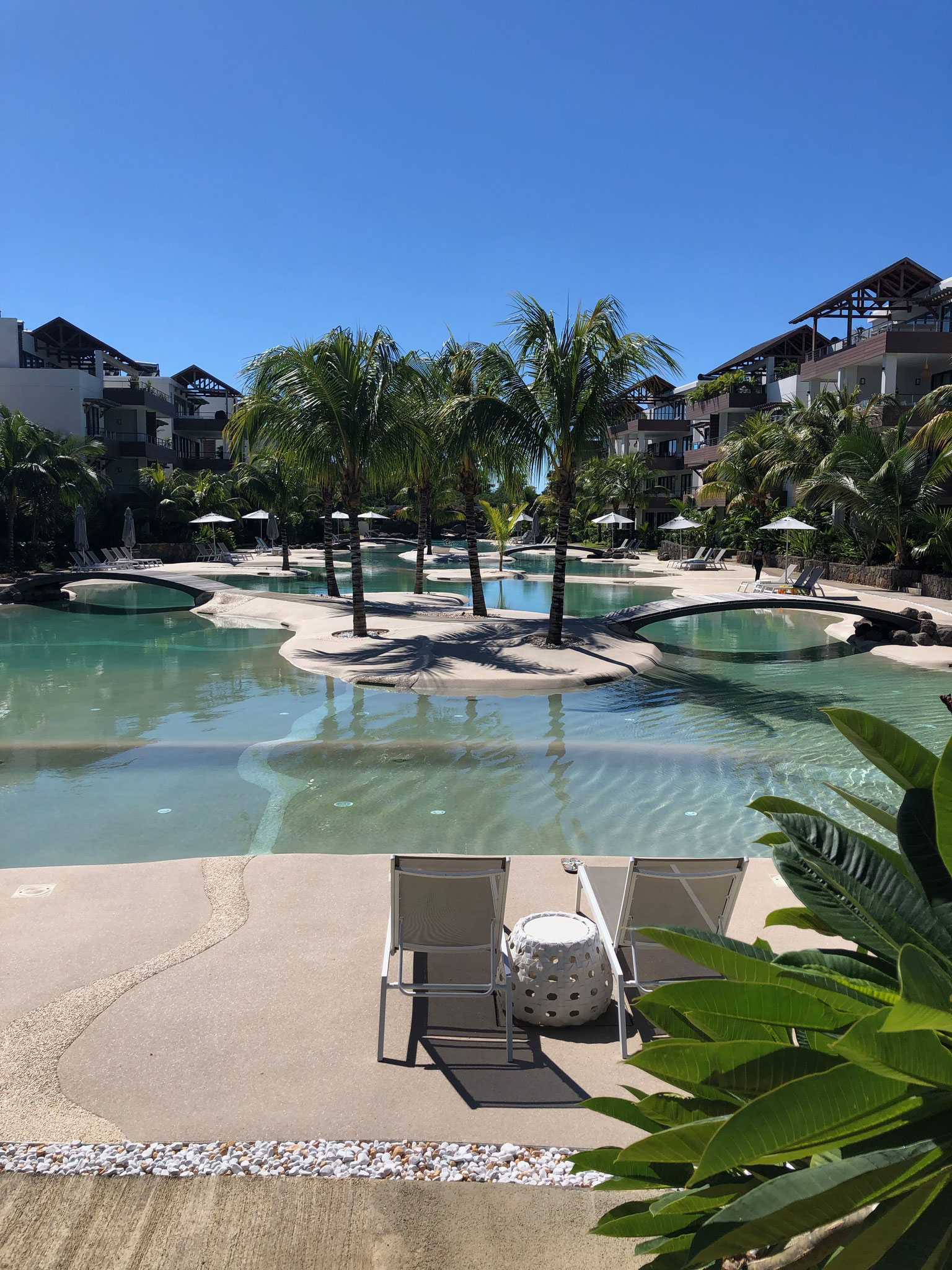 achat et revente appartement T2 Choisy les bains plage à pieds JINVESTY ile maurice votre agence immobilière.