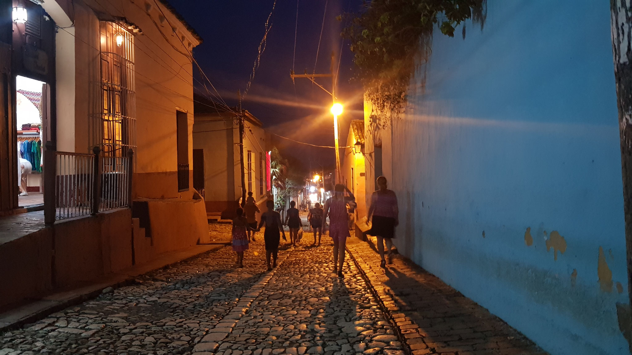 Kuba, Trinidad - Die Straßen bei Nacht