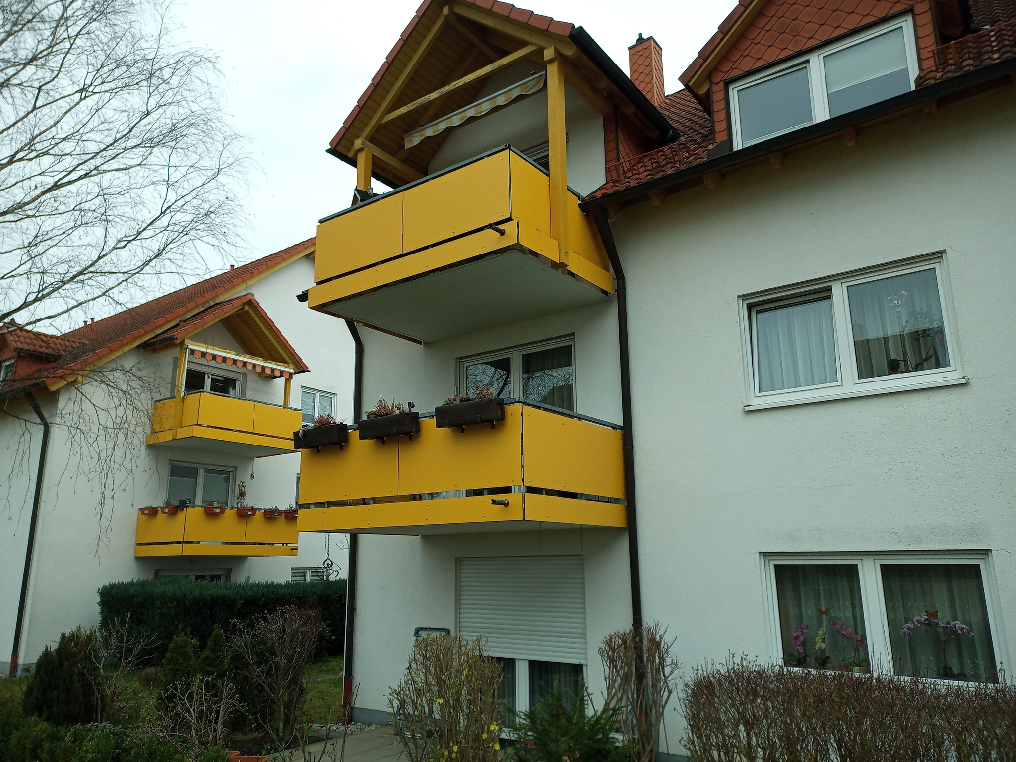 Balkonsanierung, Fertigstellung mit Trespa-Platten