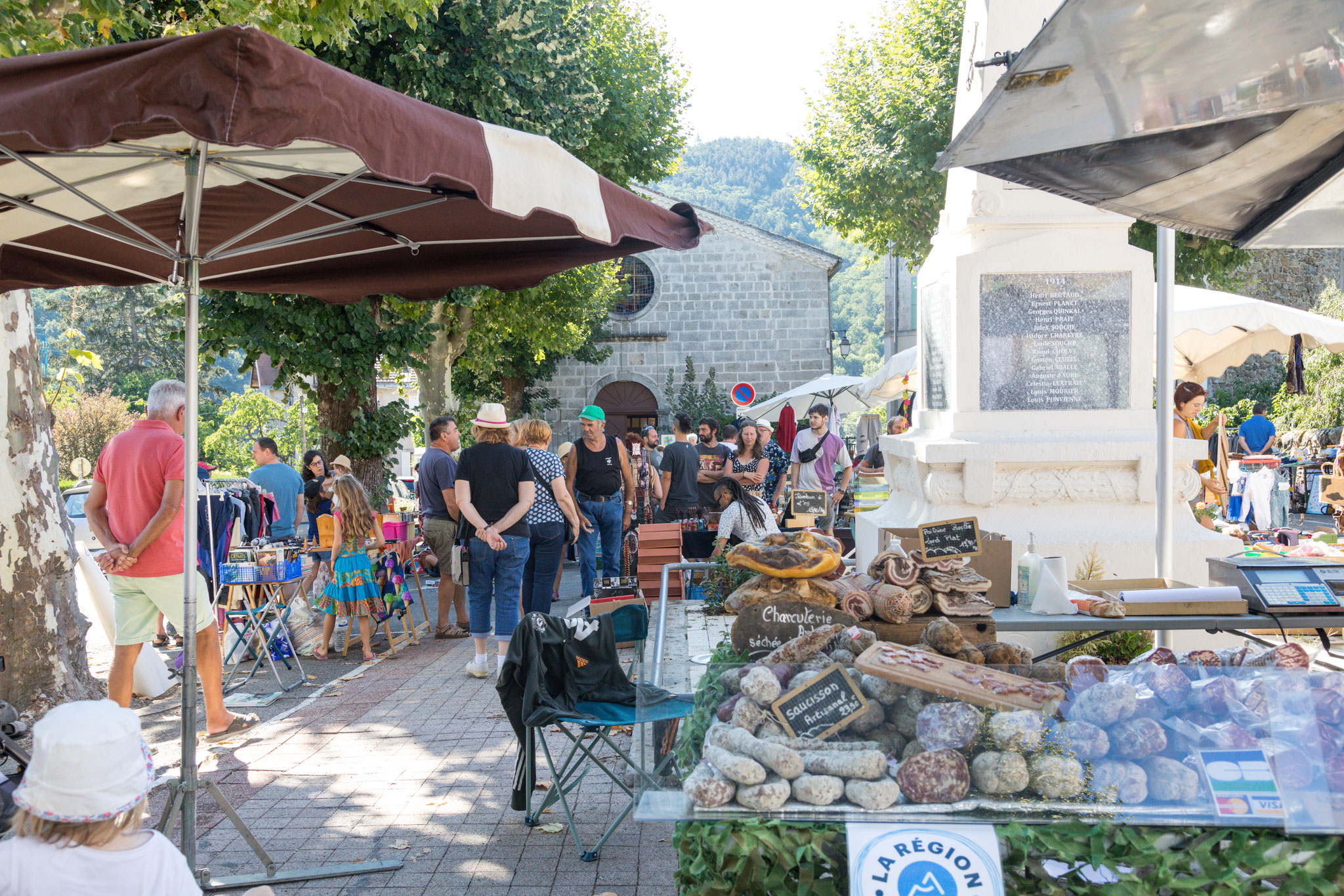 Marché de Saint-Pierreville