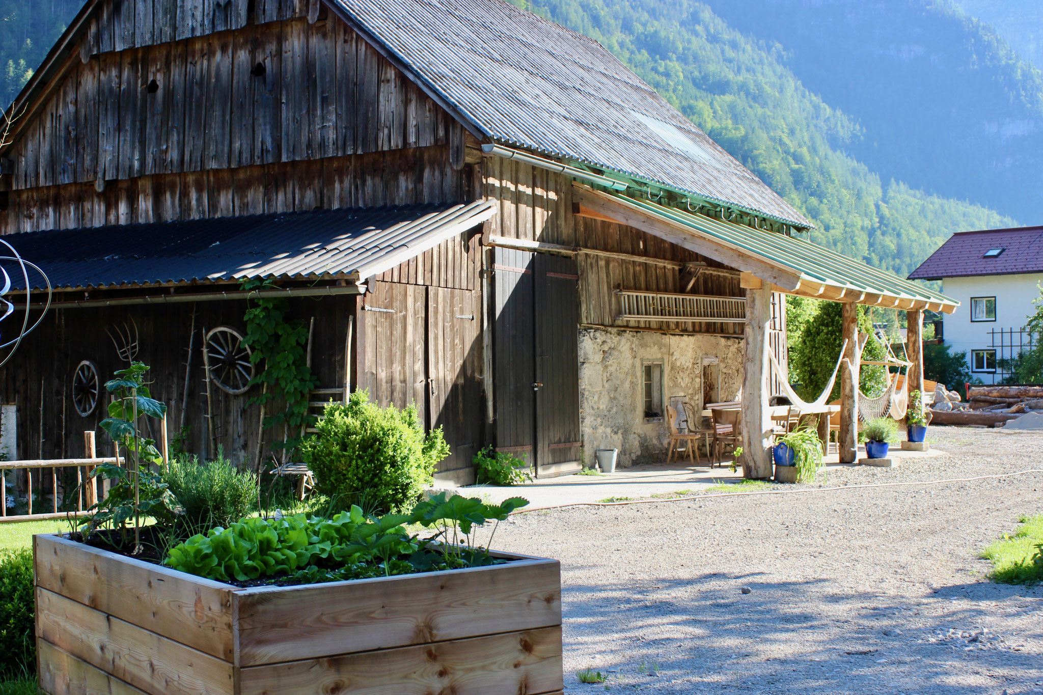 Hochbeet und Stall