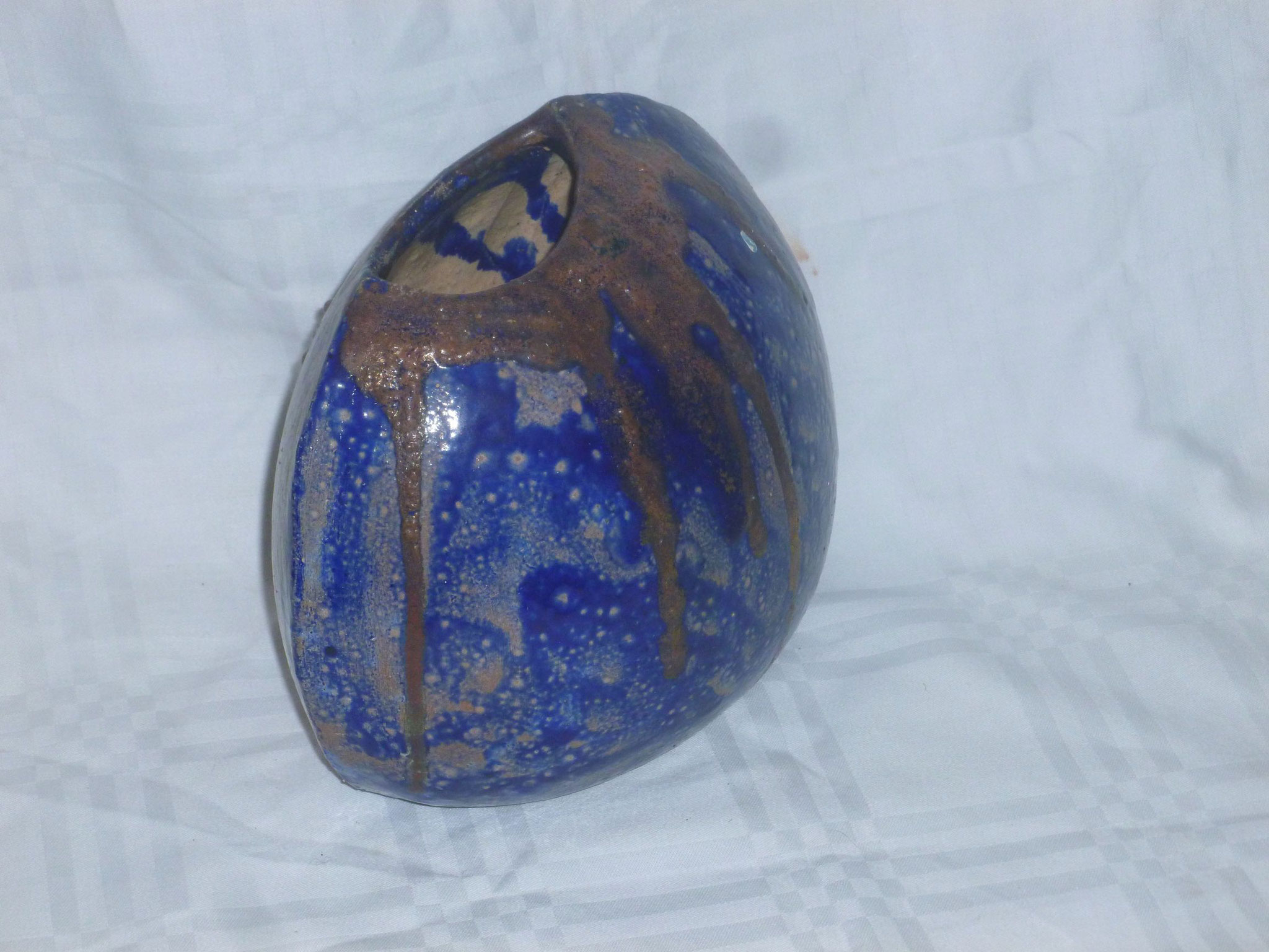 022                  Ovale Vase III
