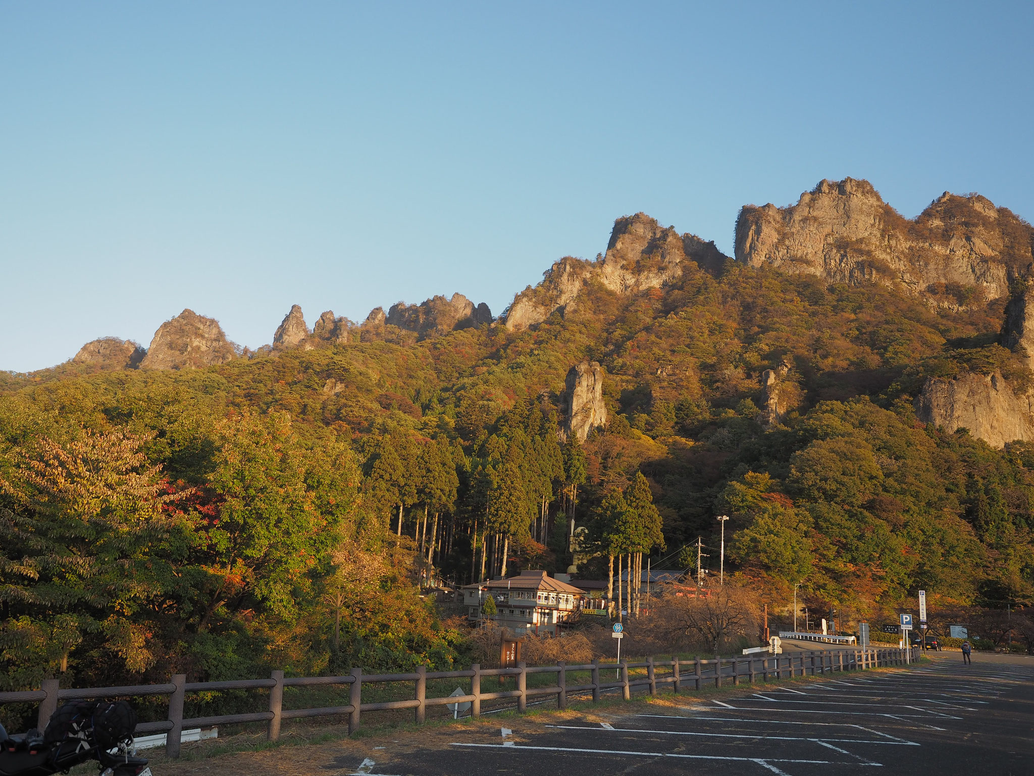 妙義山