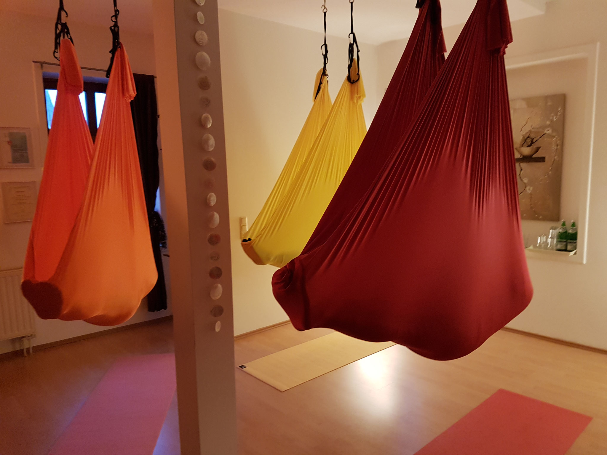 AERIAL YOGA - entspannen und loslassen - ProMentalis Garding
