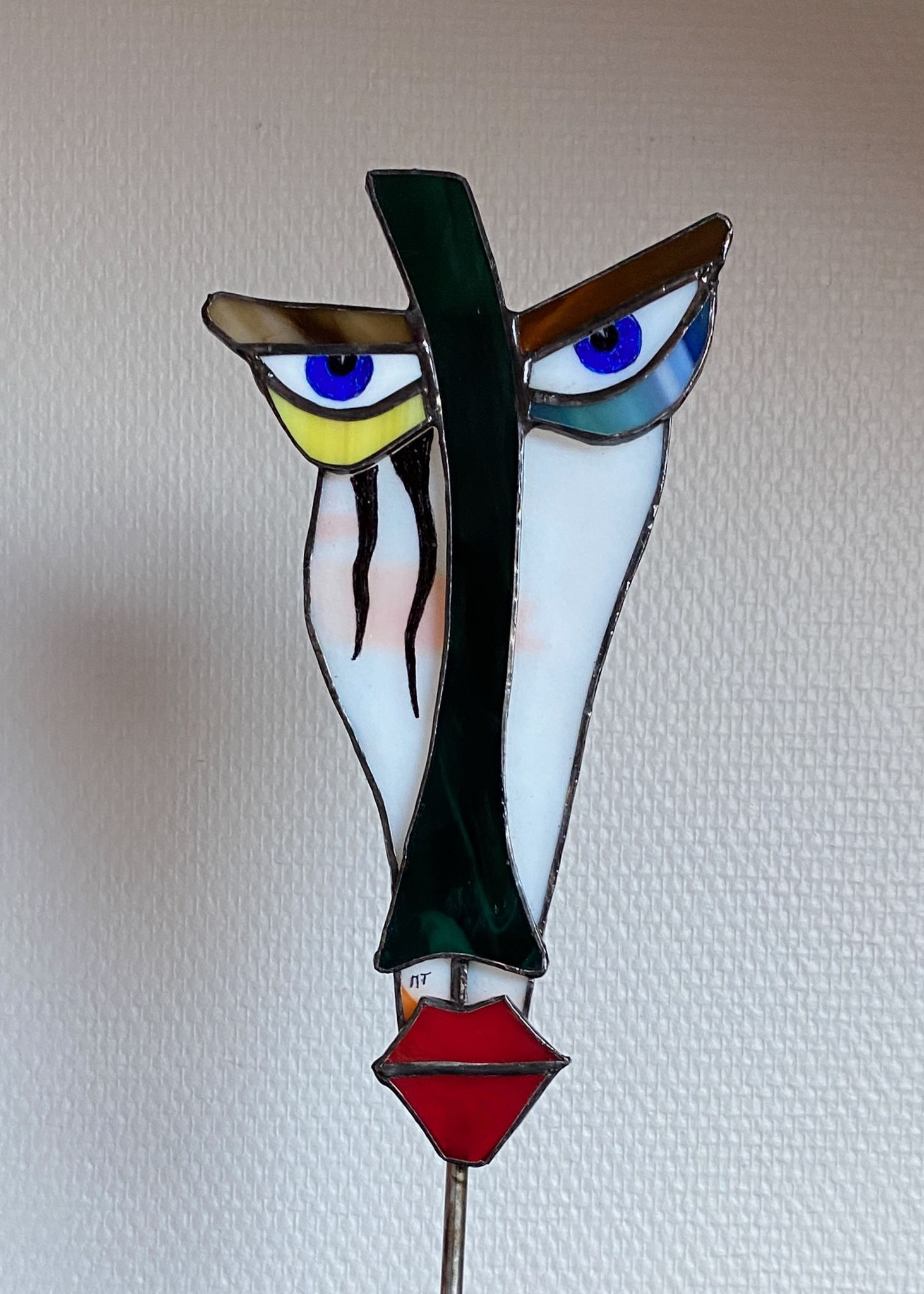 Vitrail Tiffany tête blanc/vert sur pied métal Détail