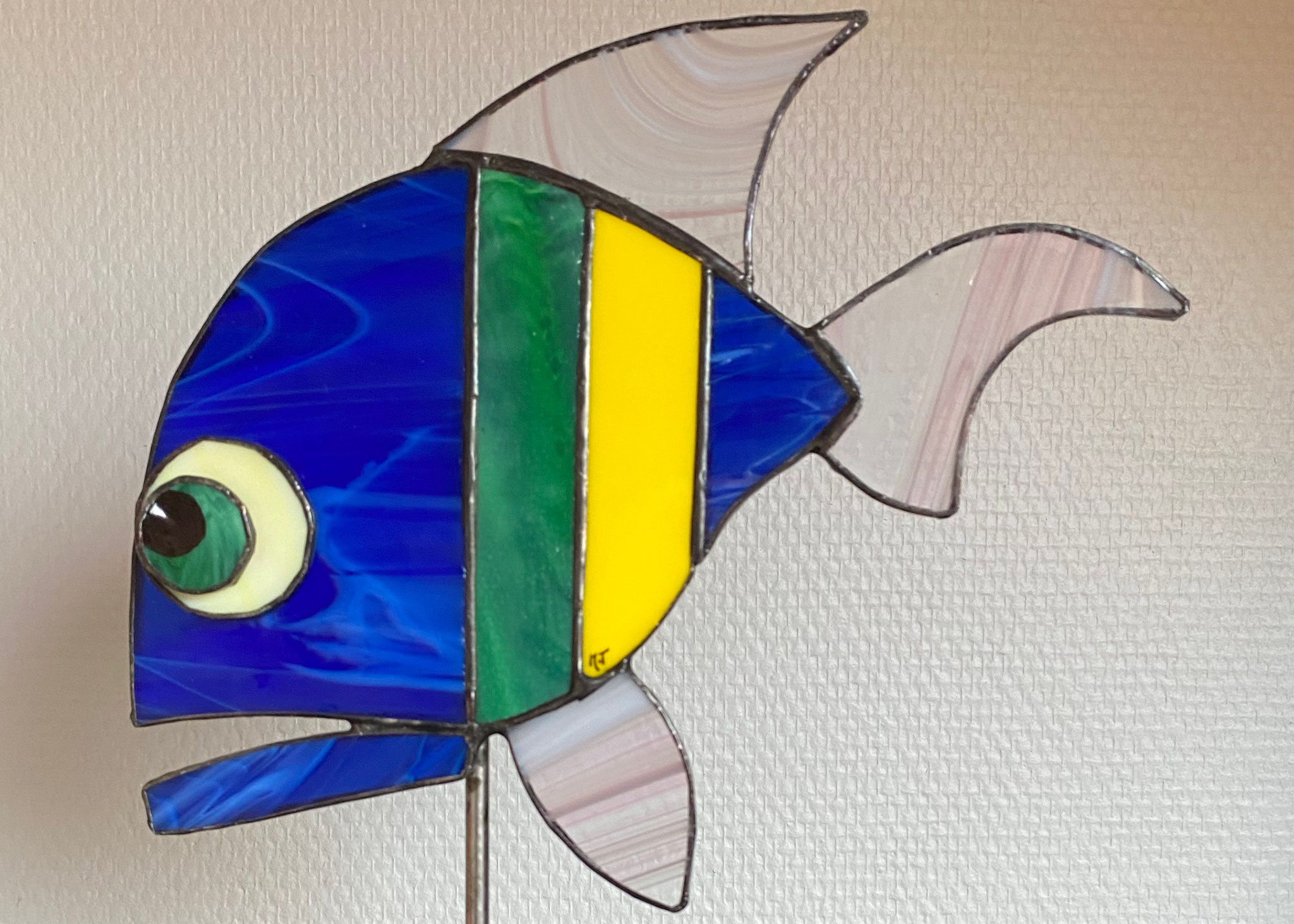 Vitrail Tiffany poisson 3 couleurs Détail