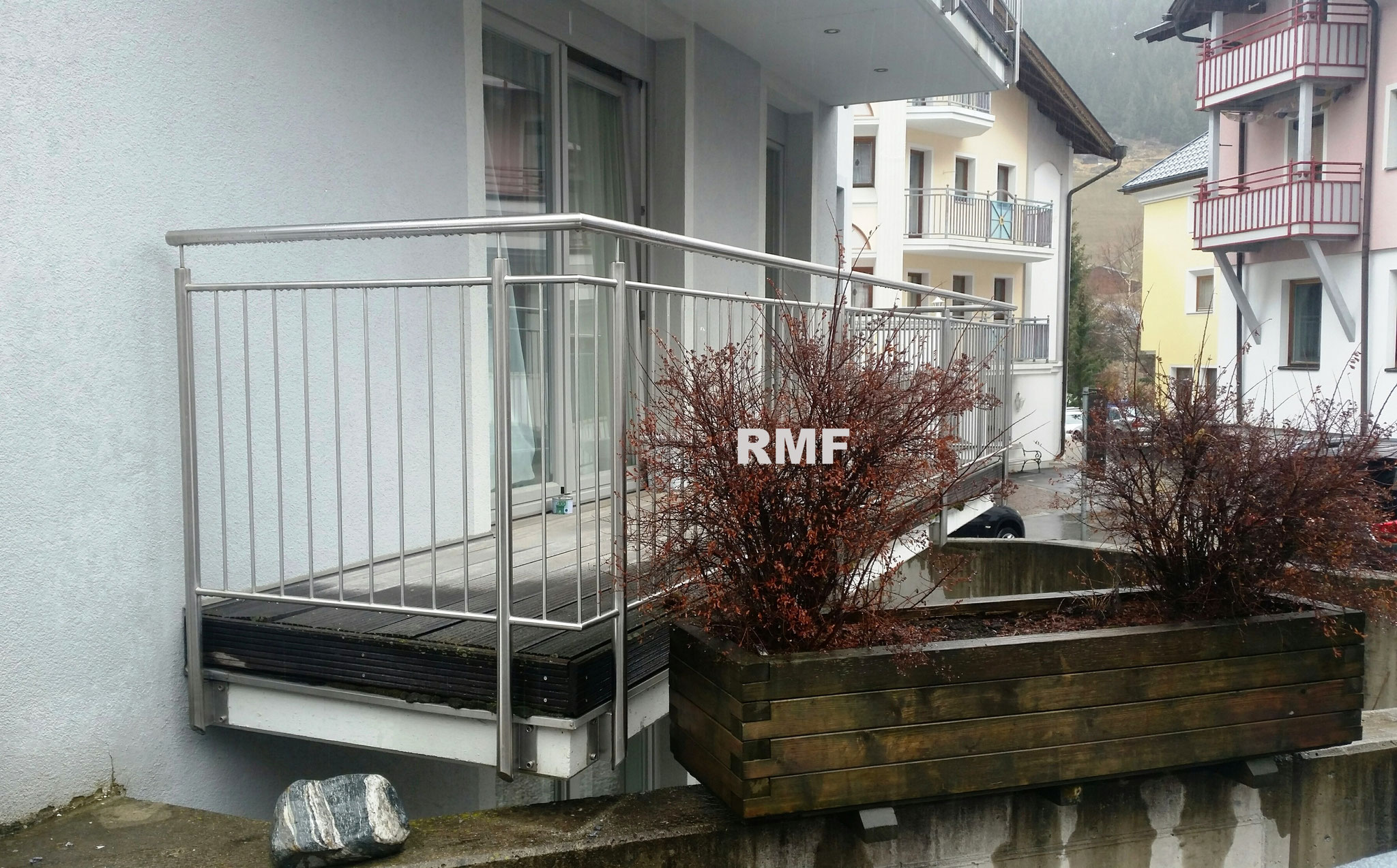 RMF Geländer mit Streben