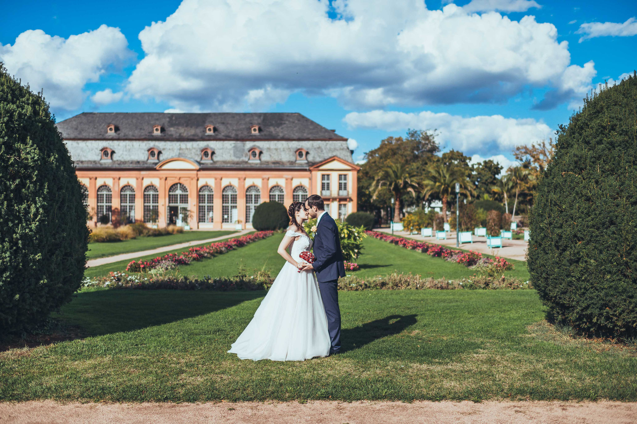 Brautpaar Shooting im Orangerie Garten in Darmstadt