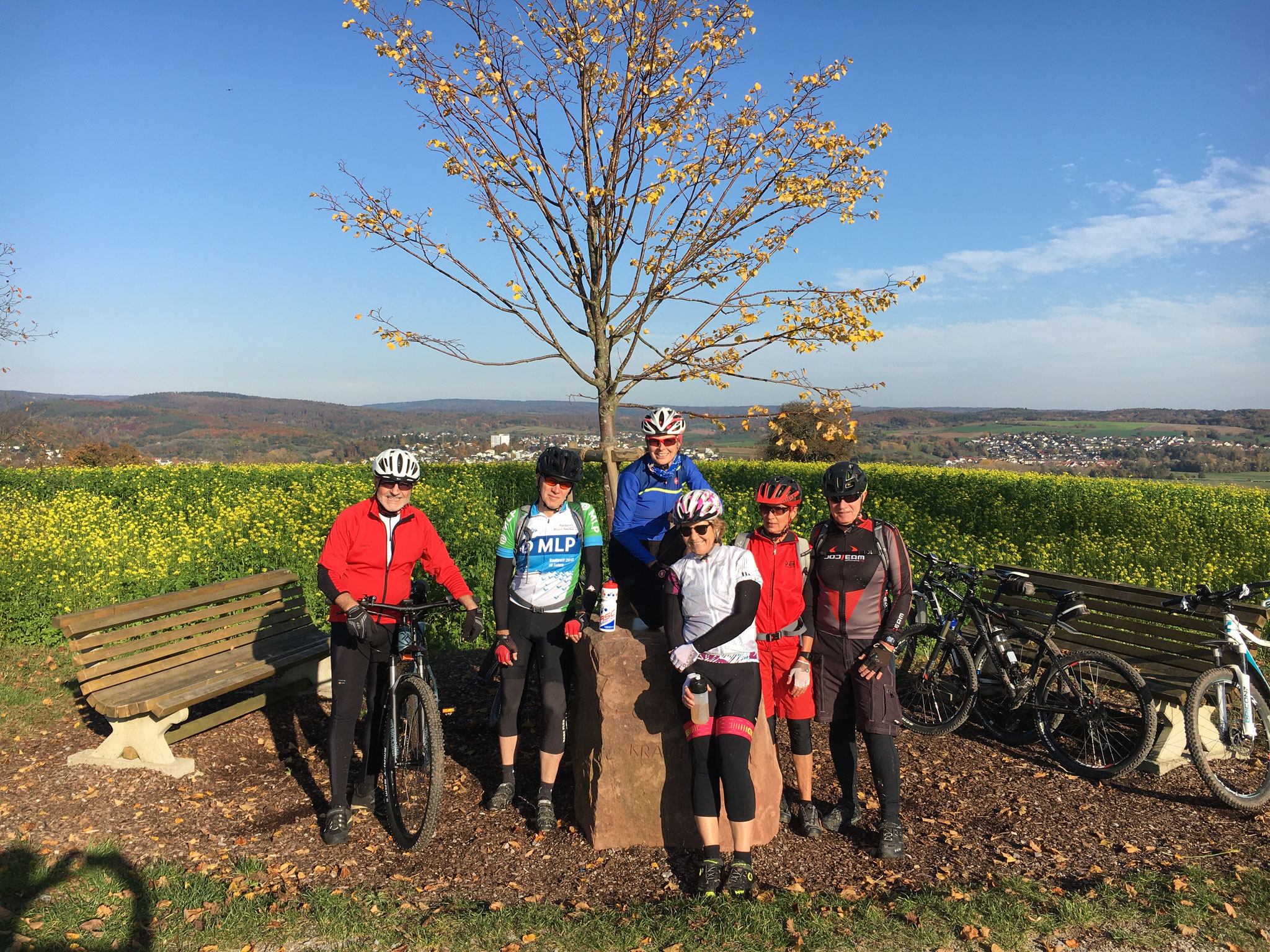 Oktober 2020 - die RSC MTB Gruppe am letzten goldenen Oktobersamstag.