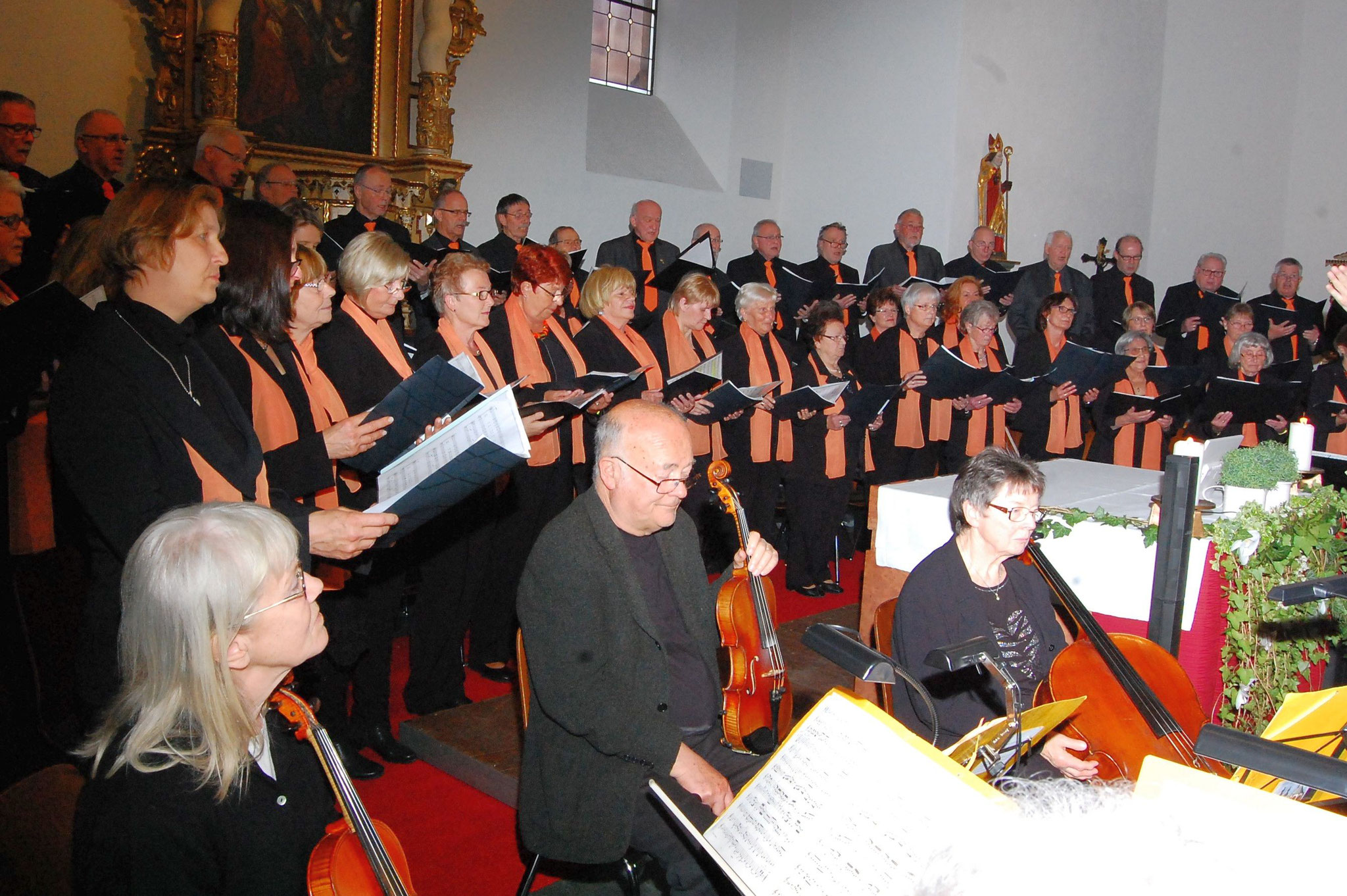 2019: Nievern, Kirche St. Katharina, Konzert "Die Himmel rühmen" Fotos: J.Heyden