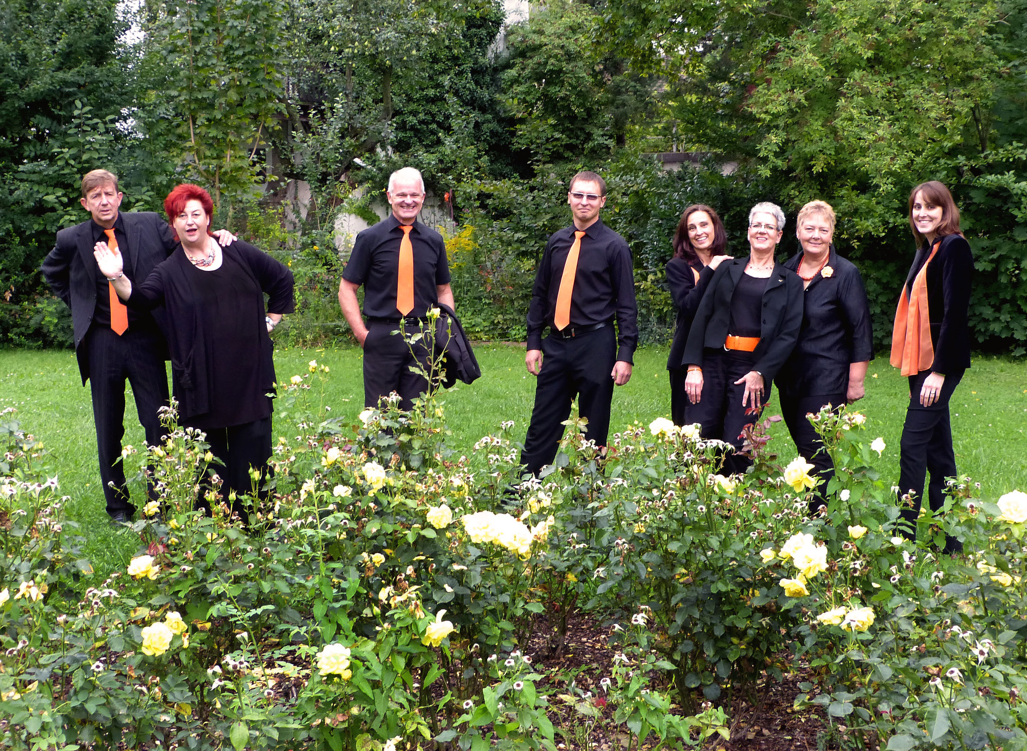 2014: Lahnstein, Martinsschloss, vor der Serenade mit dem Männerchor "Frohsinn". Fotos: Rainer Lindner