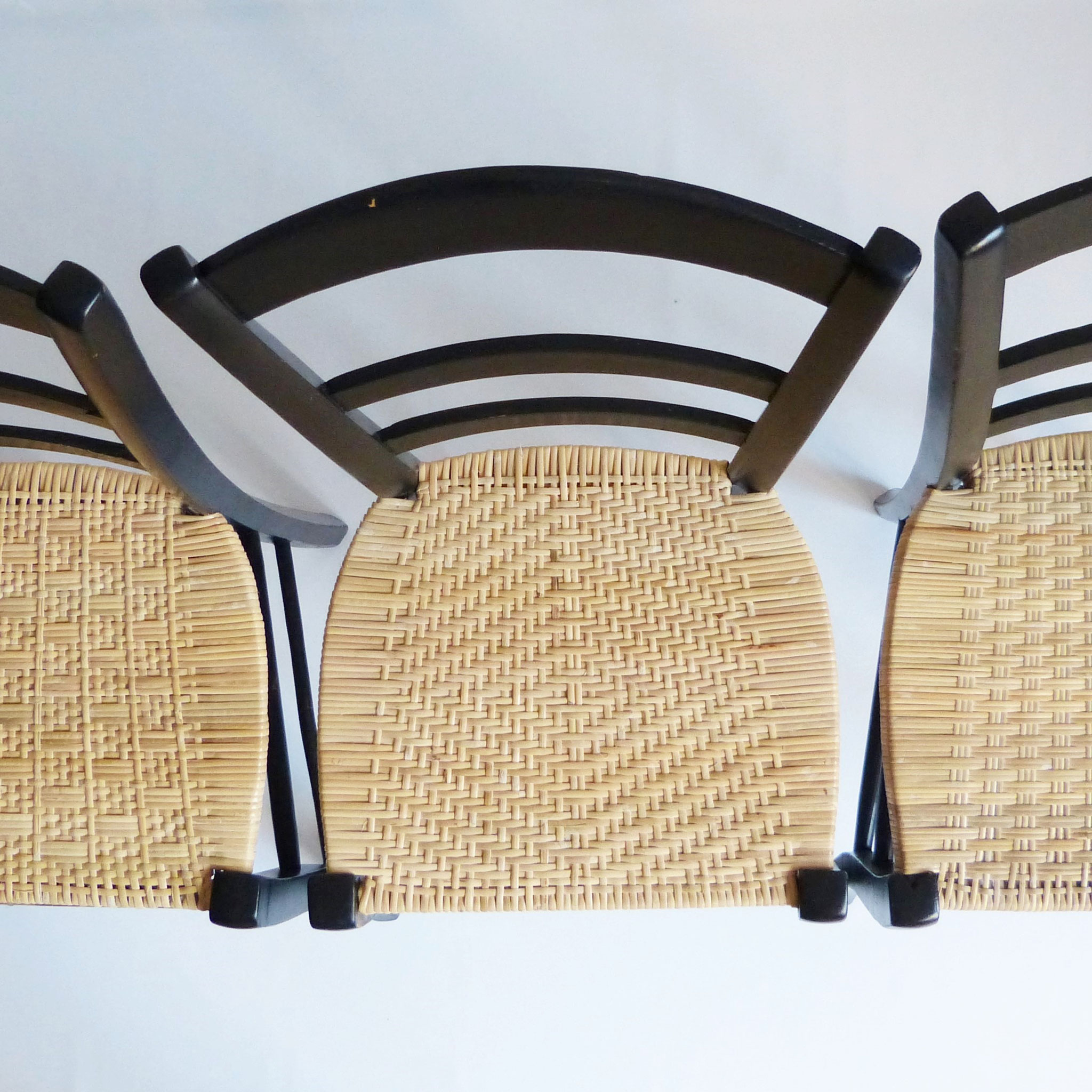 CHAISES CAMPAGNARDES milieu XXème siècle (cannage serré ou « de lames »)