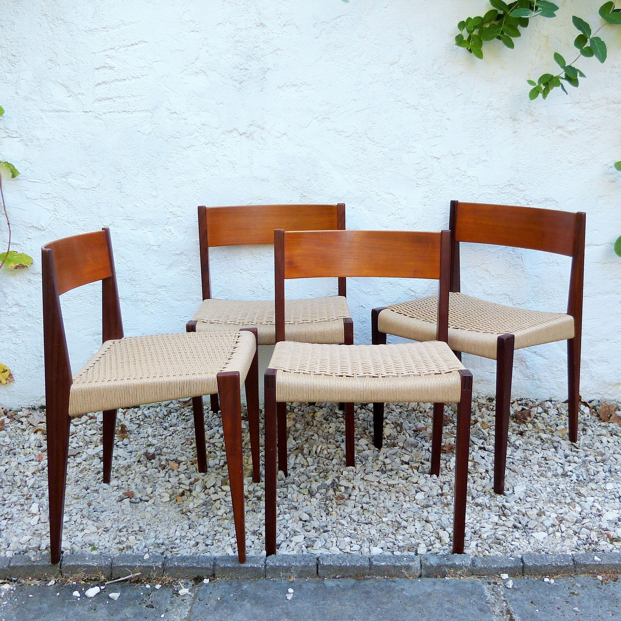 CHAISES SCANDINAVES POUL CADOVIUS modèle Pia 1958 (corde danoise)