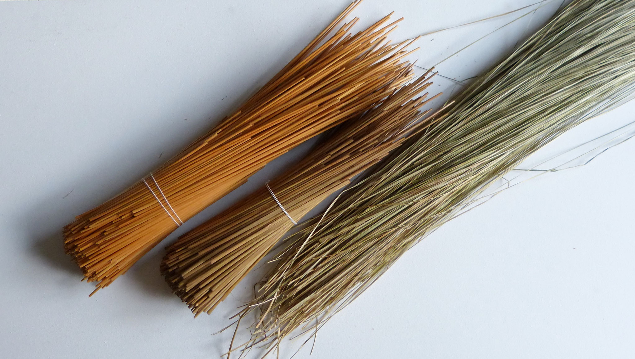Rye bunches and sedge for a handmade strand.