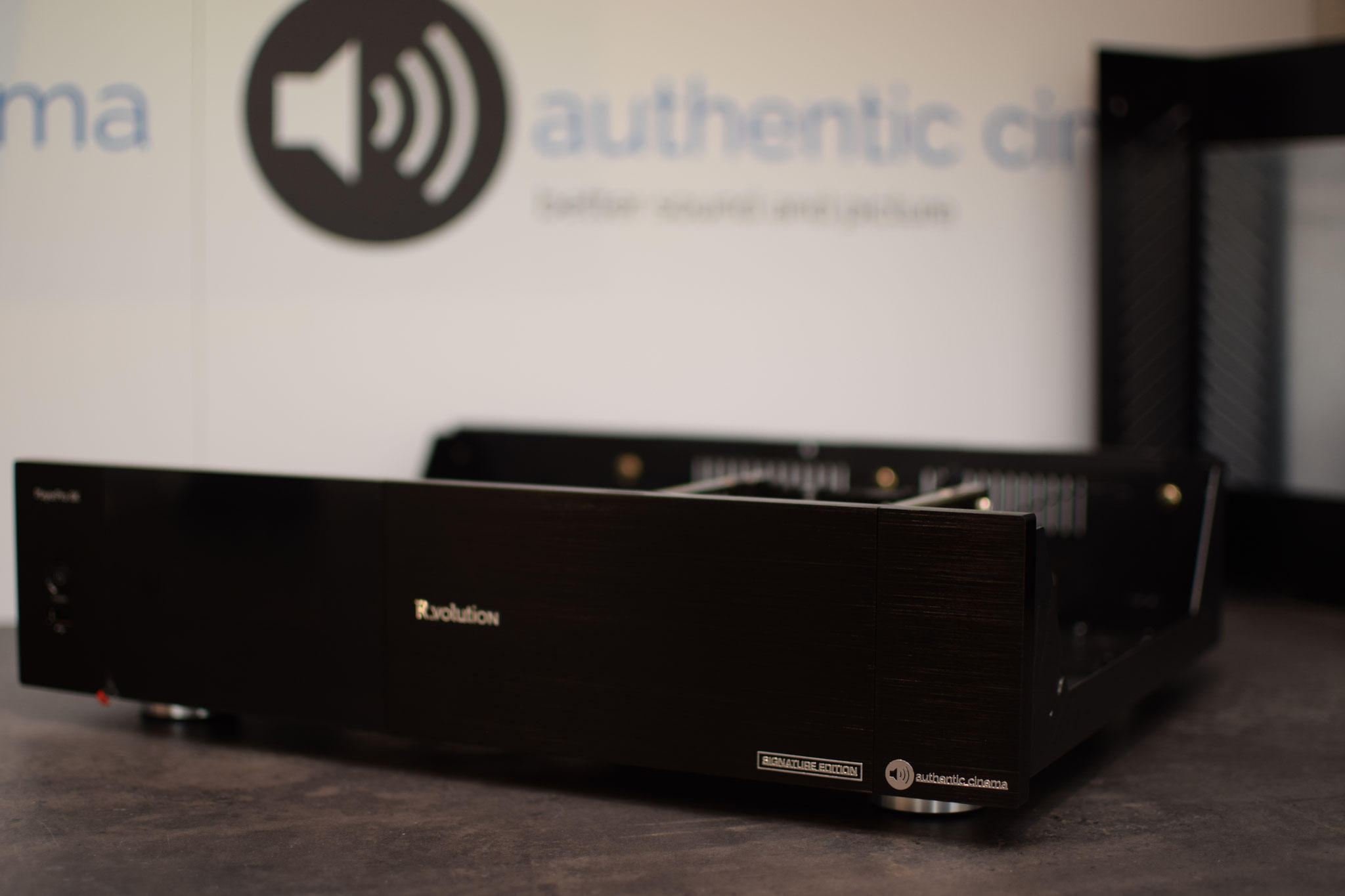 Rvolution Player Pro 8K