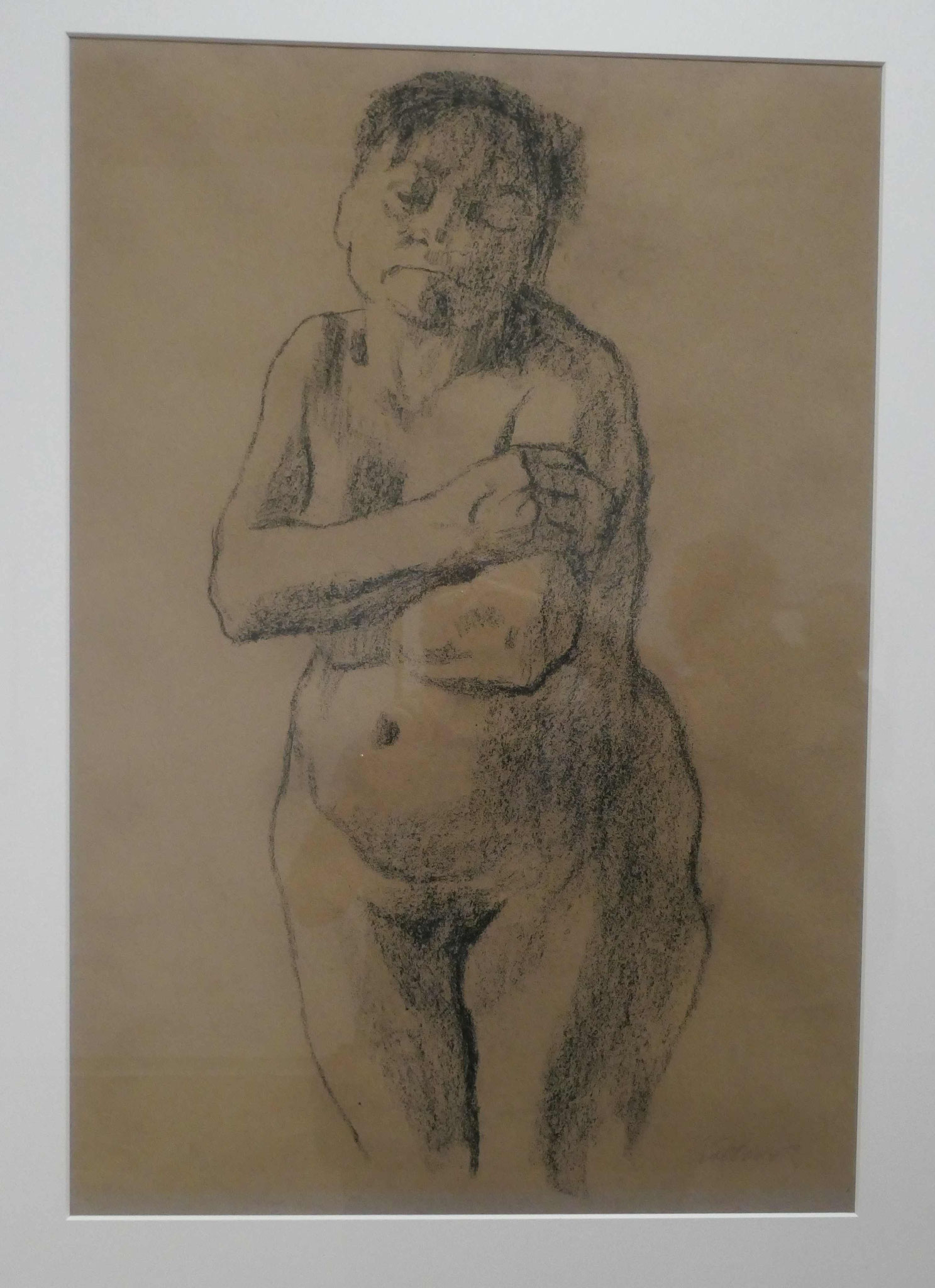 Käthe Kollwitz,  Schwangere stehend mit über der Brust verschränkten Armen, Kreidezeichnung, 1912, Käthe-Kollwitz-Museum, Berlin