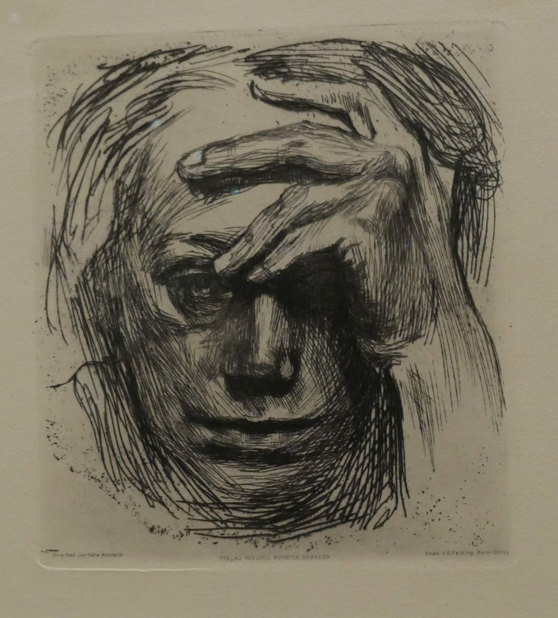 Käthe Kollwitz, Selbstbildnis mit einer Hand an der Stirn, Radierung, 1910, Käthe-Kollwitz-Museum, Berlin