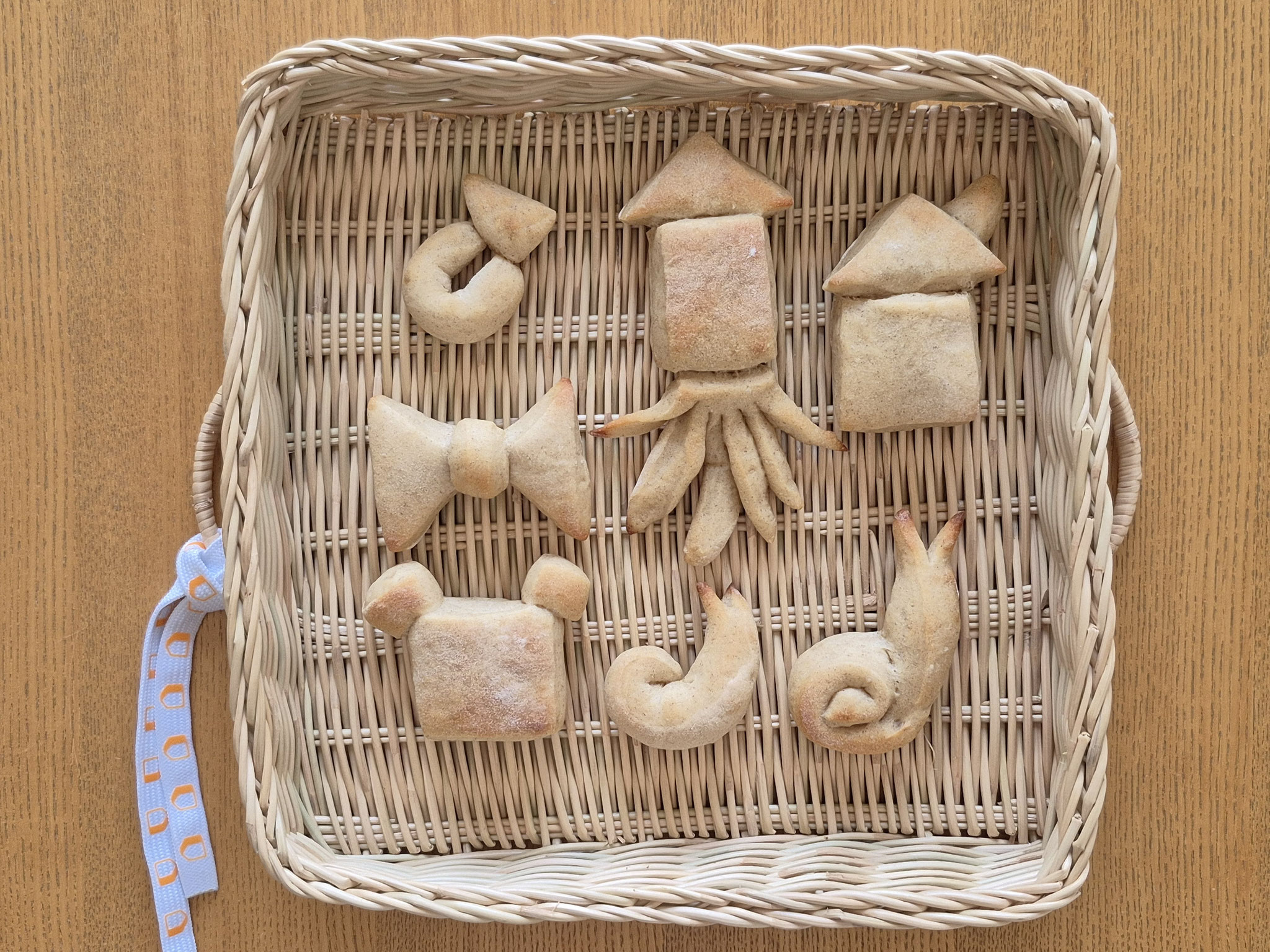 <div style=" font-size:10px; font-weight:bold;"> つみきパンをつくろう!-ポリ袋でパン生地作り体験-  <br />【開催時間】両日 12:20~</div>