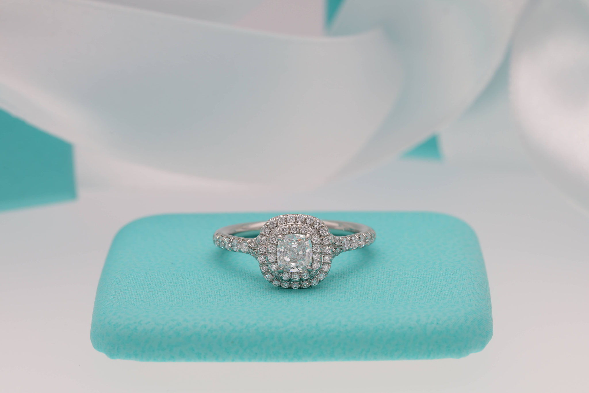 Tiffany&Co. Soleste Verlobungsring / Jubel Ring