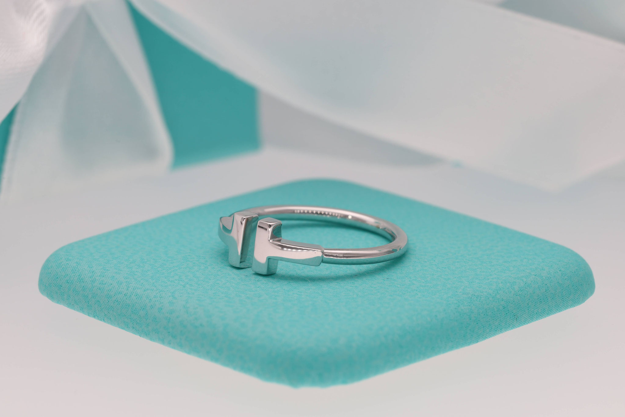Tiffany&Co. T Wire Ring / Jubel Ring