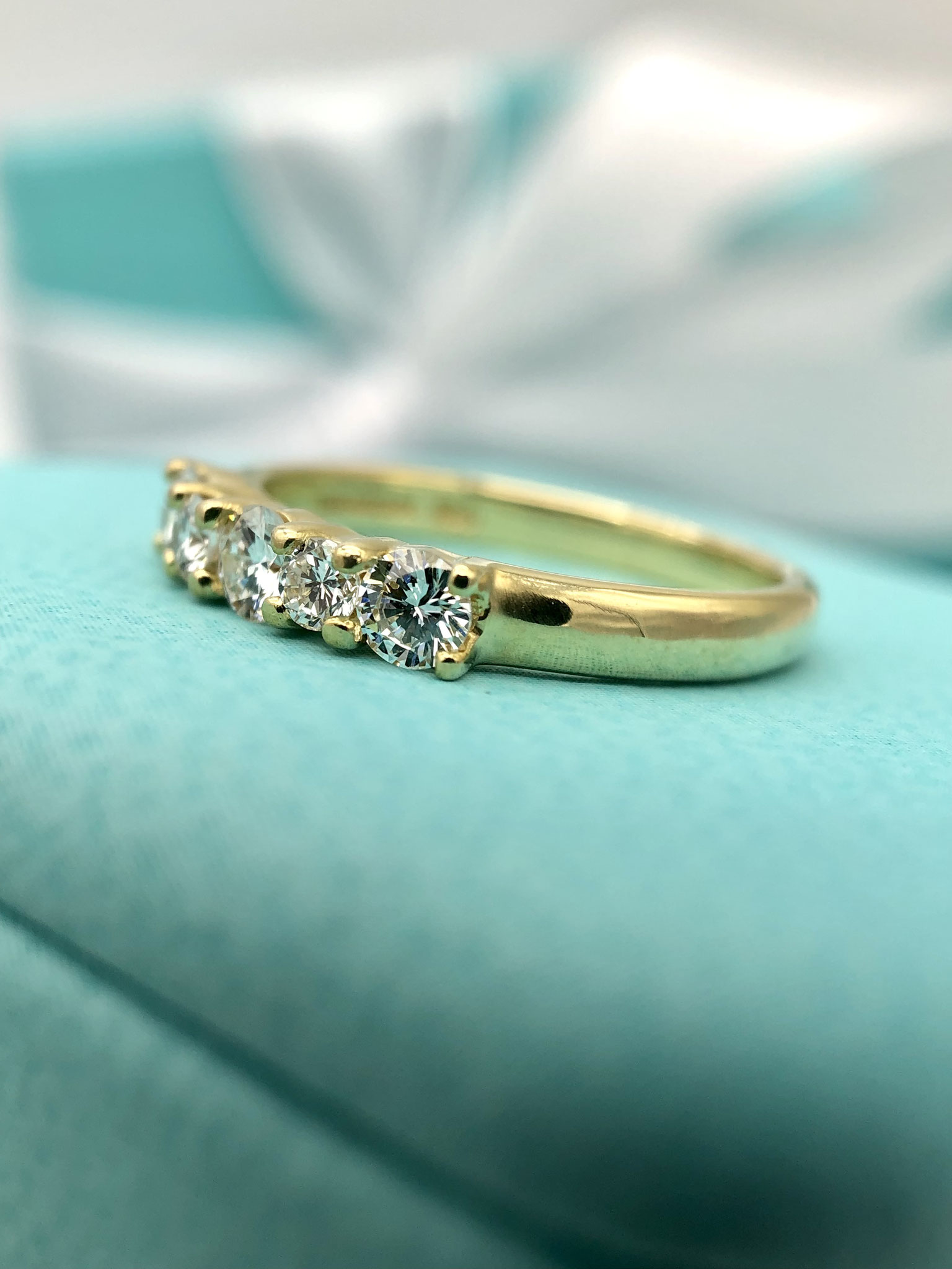 Tiffany&Co. Vintage Ring mit 5 Diamanten / Jubel Ring