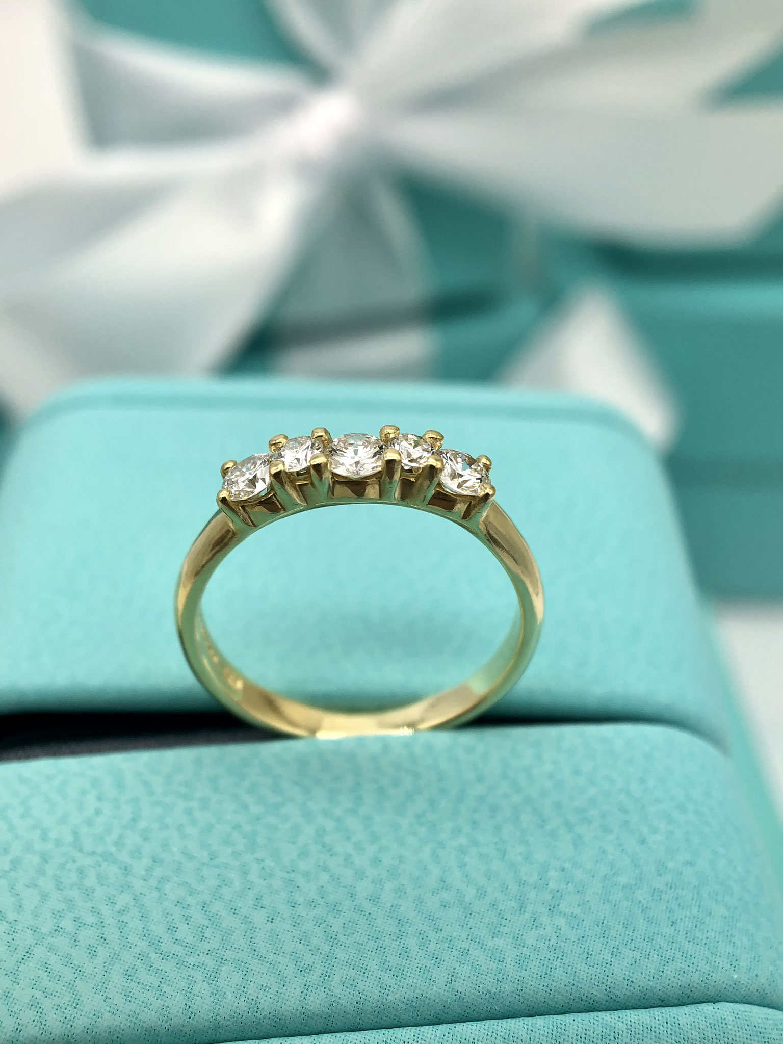 Tiffany&Co. Vintage Ring mit 5 Diamanten / Jubel Ring