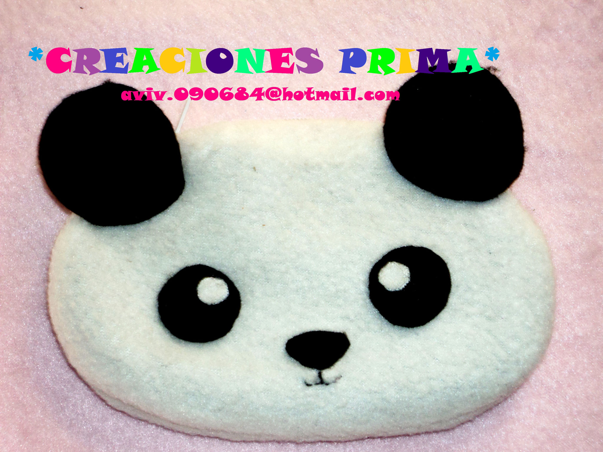 Bolsita panda con cierre de tela polar 15cm X 8cm arox.   $18.°°c/u