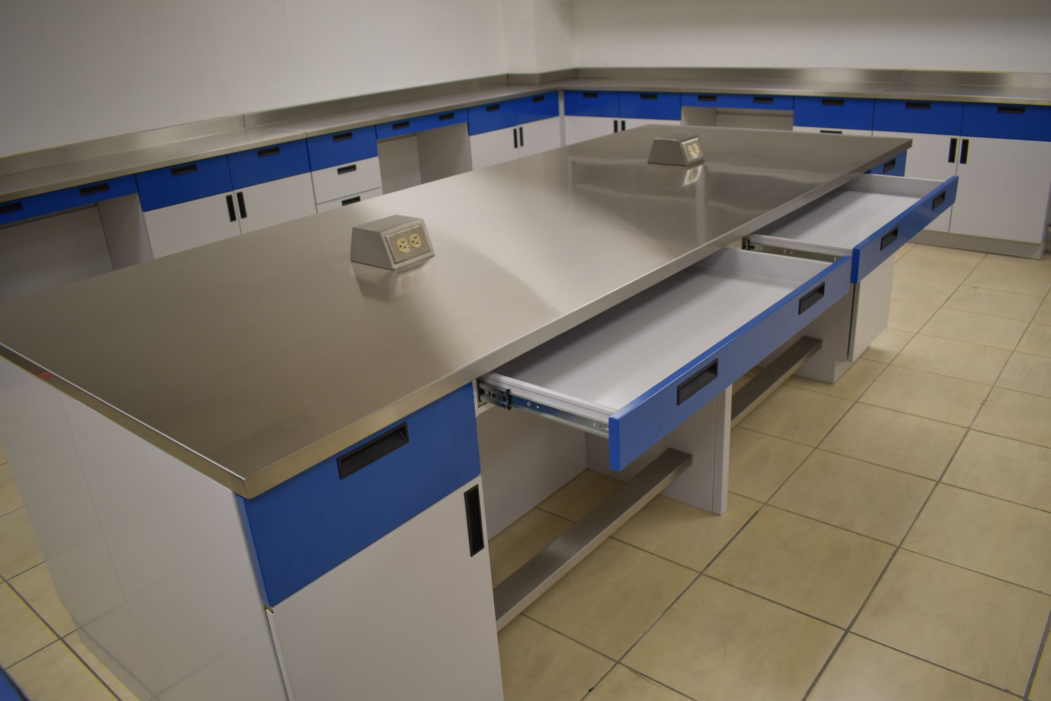 Muebles para laboratorios, muebles para laboratorio químico, muebles