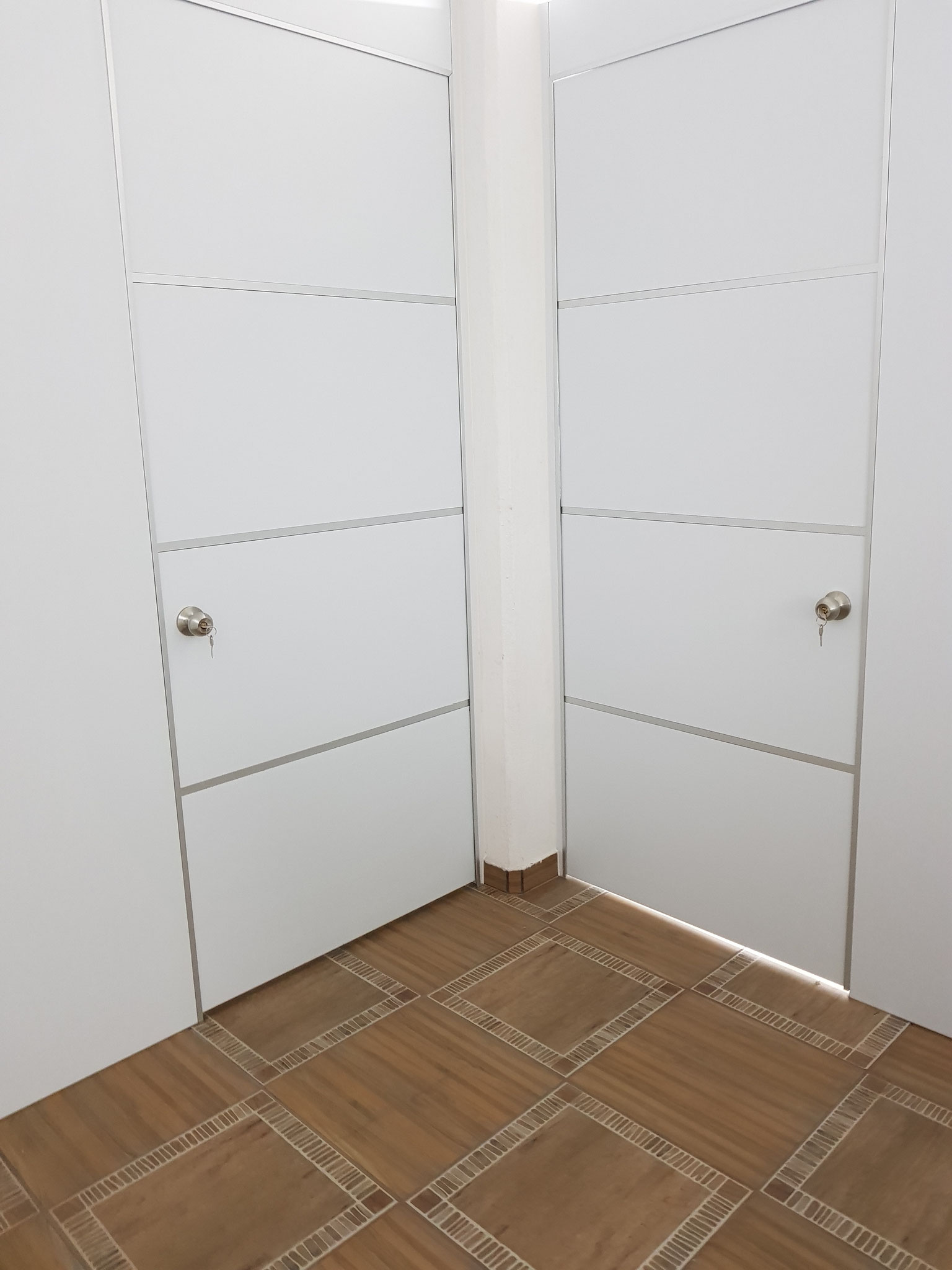 Gabinetes para laboratorio en queretaro - Muebles para laboratorio en