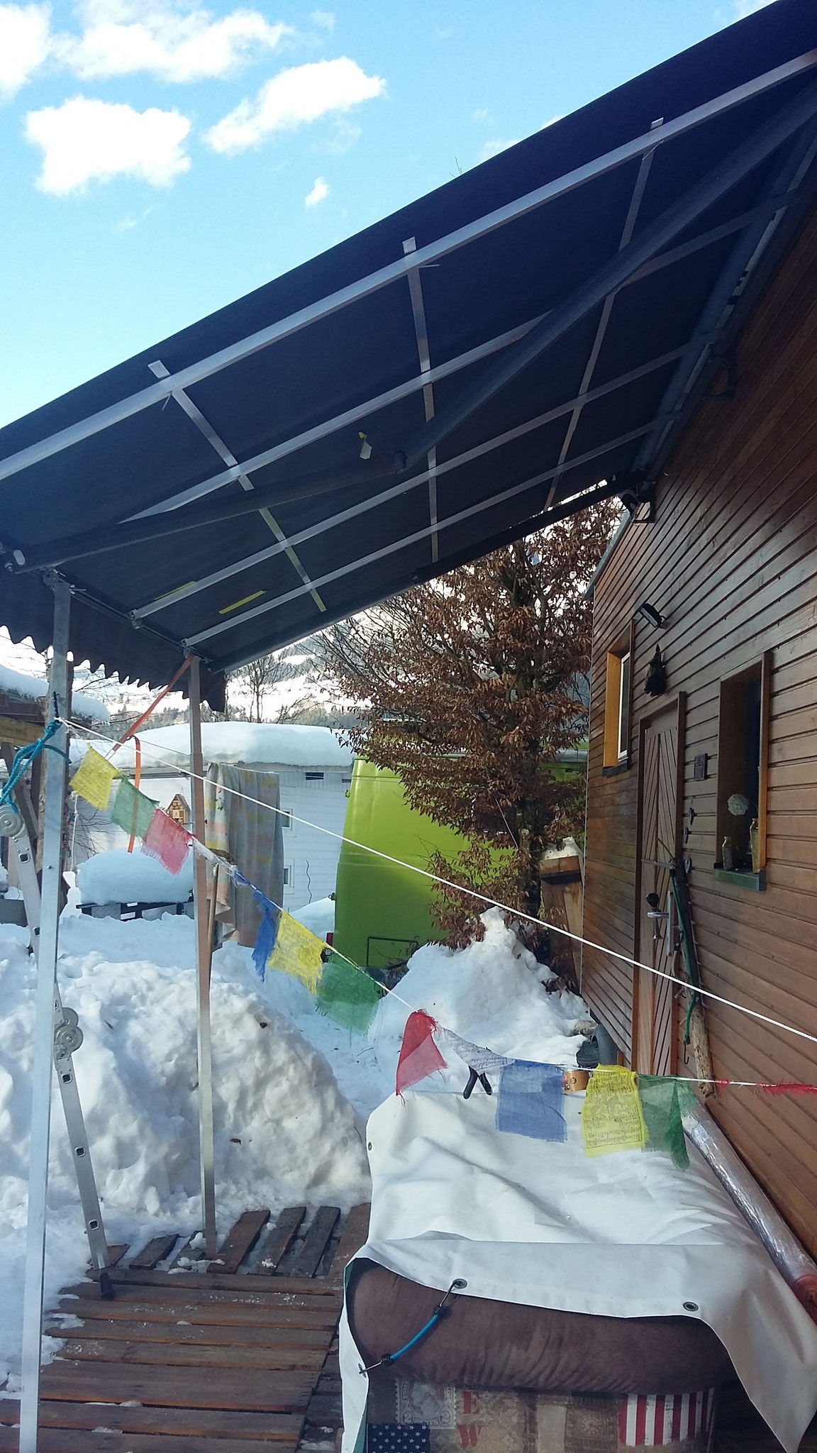 Und die Paletten-Terrasse ist zu erkennen